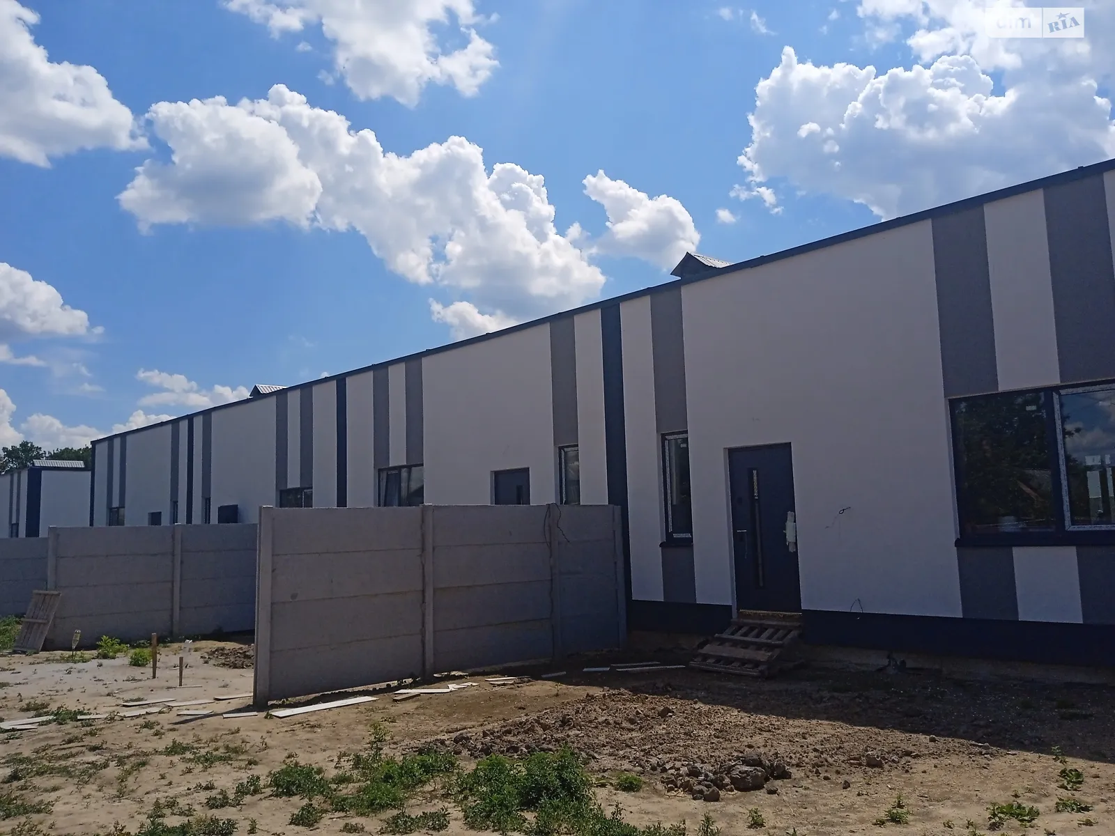 Продается часть дома 80 кв. м с мансардой, цена: 64000 $ - фото 1