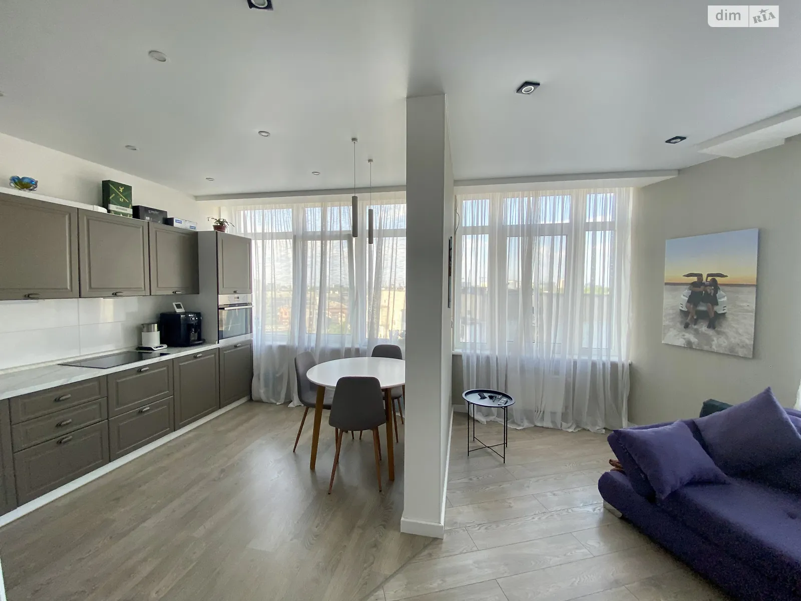 Продается 2-комнатная квартира 60.3 кв. м в Одессе, ул. Бассейная, 6А - фото 1