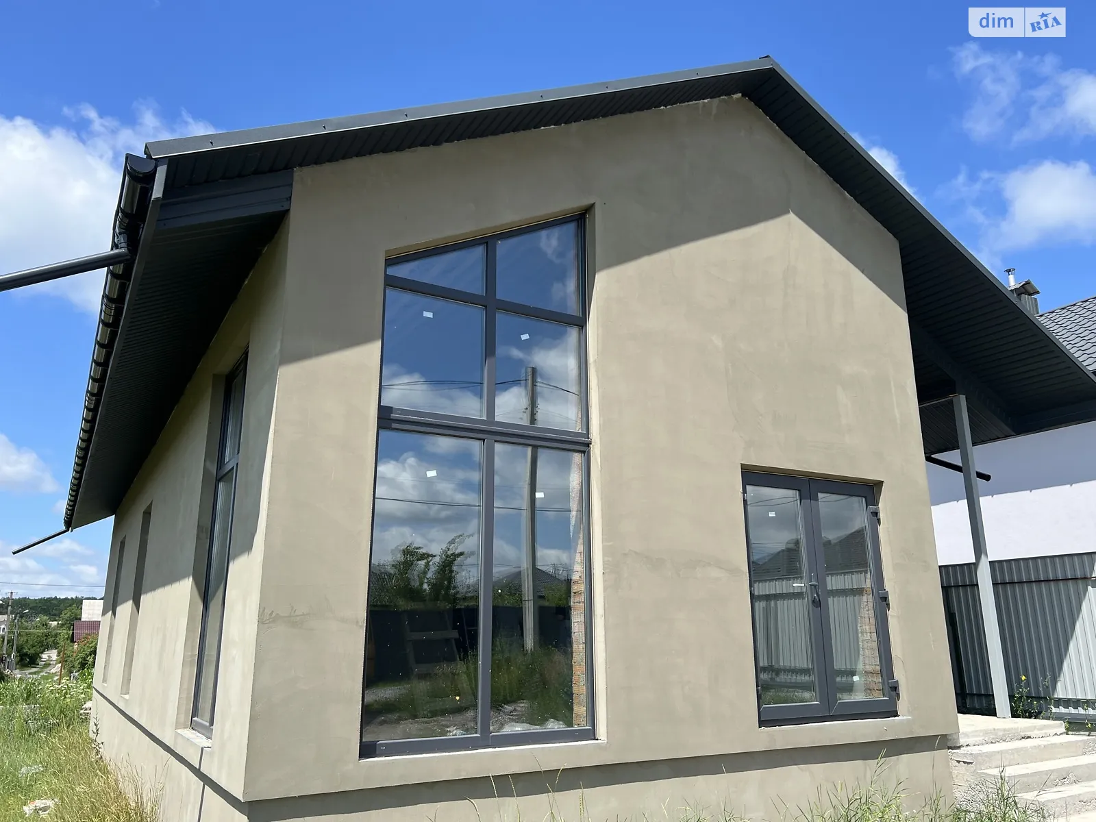 Продается одноэтажный дом 100 кв. м с бассейном, цена: 120000 $ - фото 1