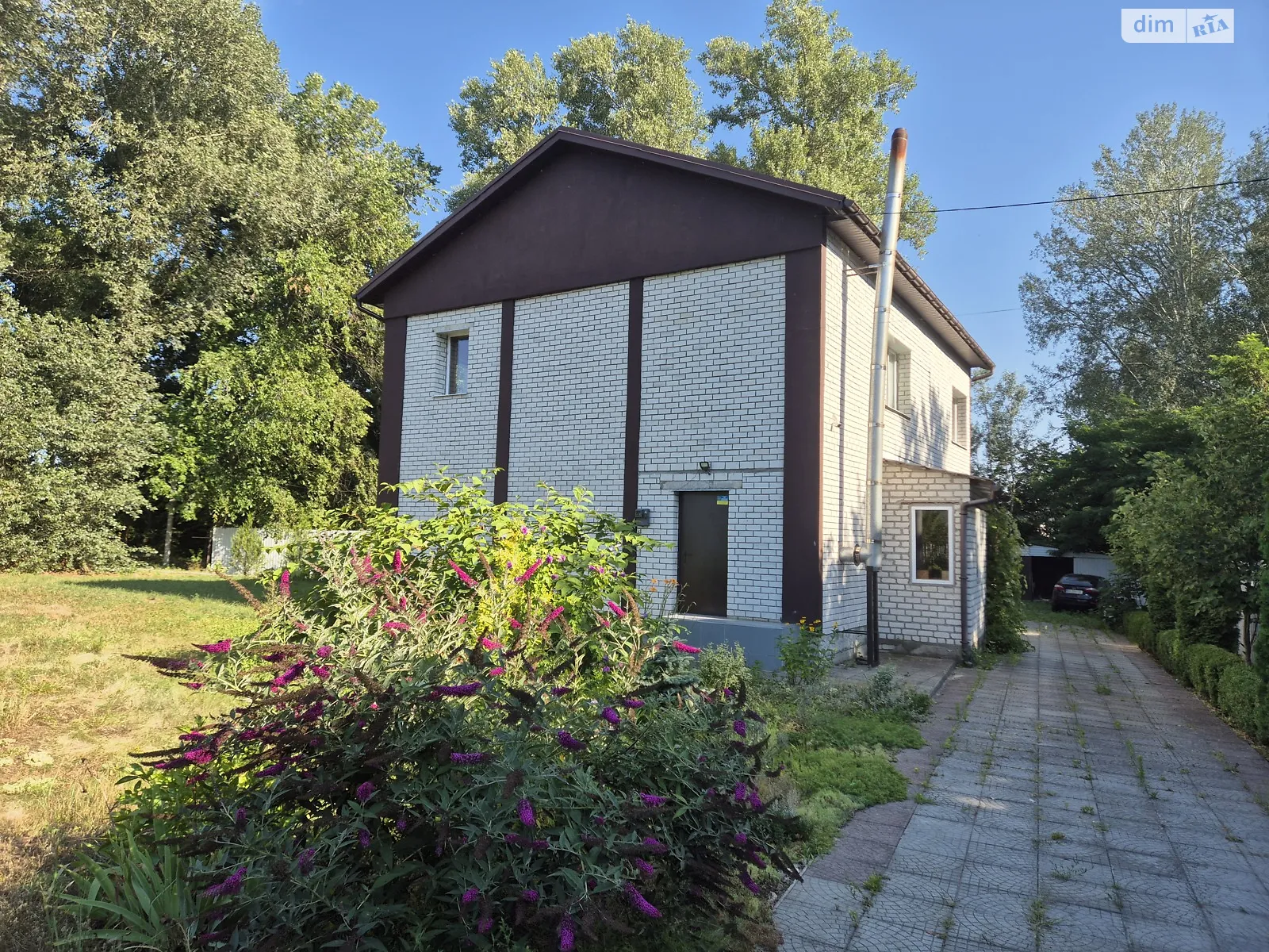 Продается дом на 2 этажа 160 кв. м с баней/сауной, цена: 80000 $ - фото 1