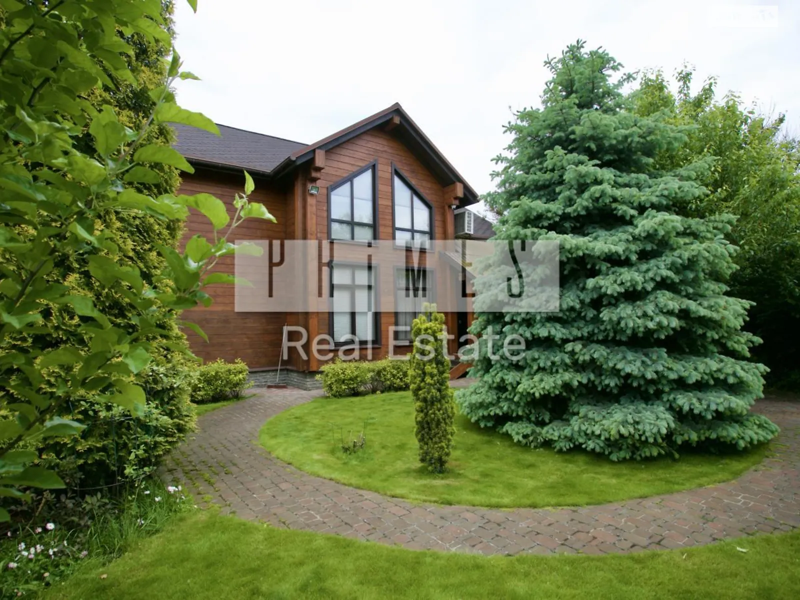 Продается дом на 2 этажа 153.3 кв. м с гаражом, цена: 310000 $ - фото 1