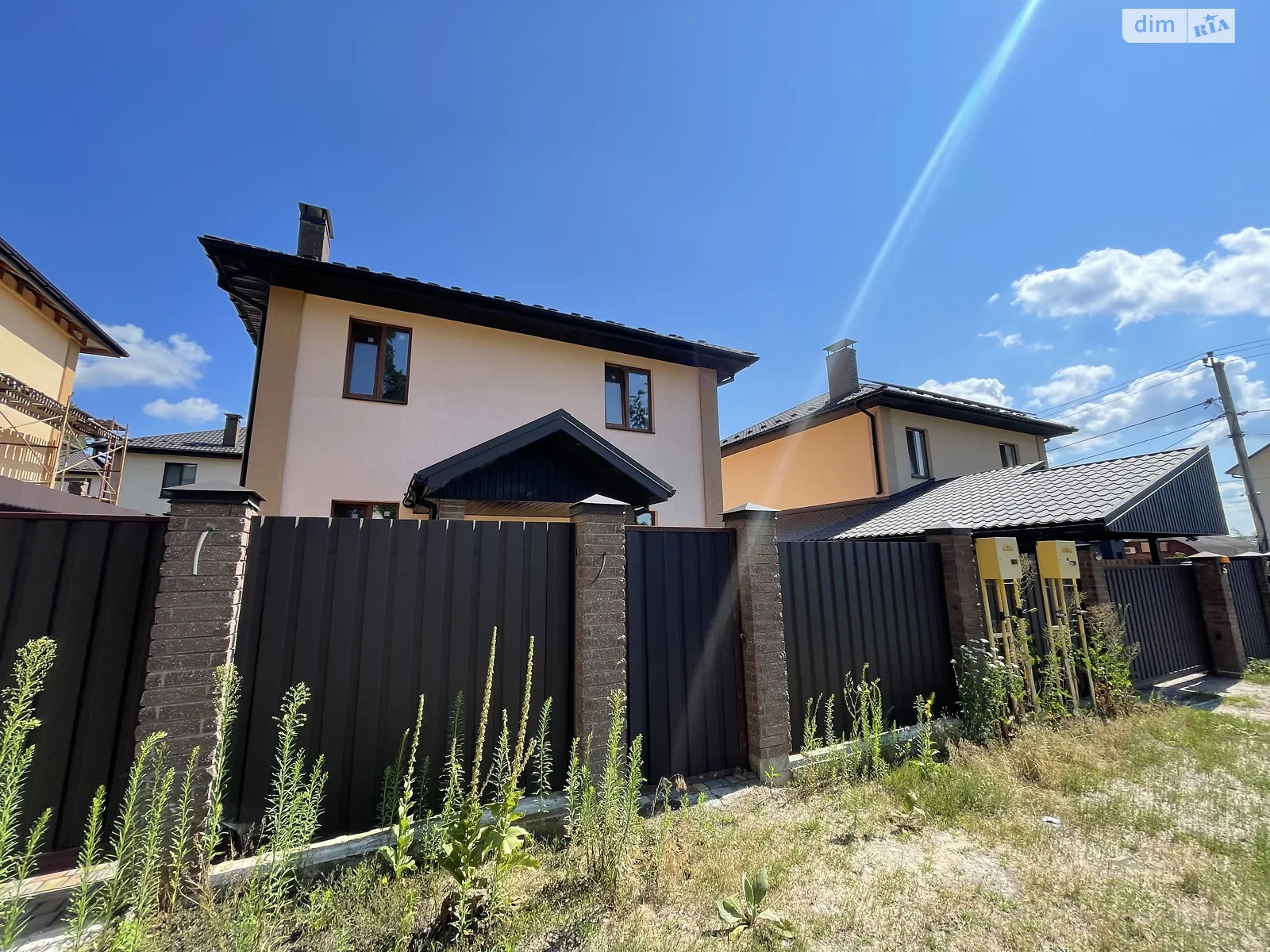 Продается дом на 2 этажа 125 кв. м с беседкой, цена: 105000 $ - фото 1