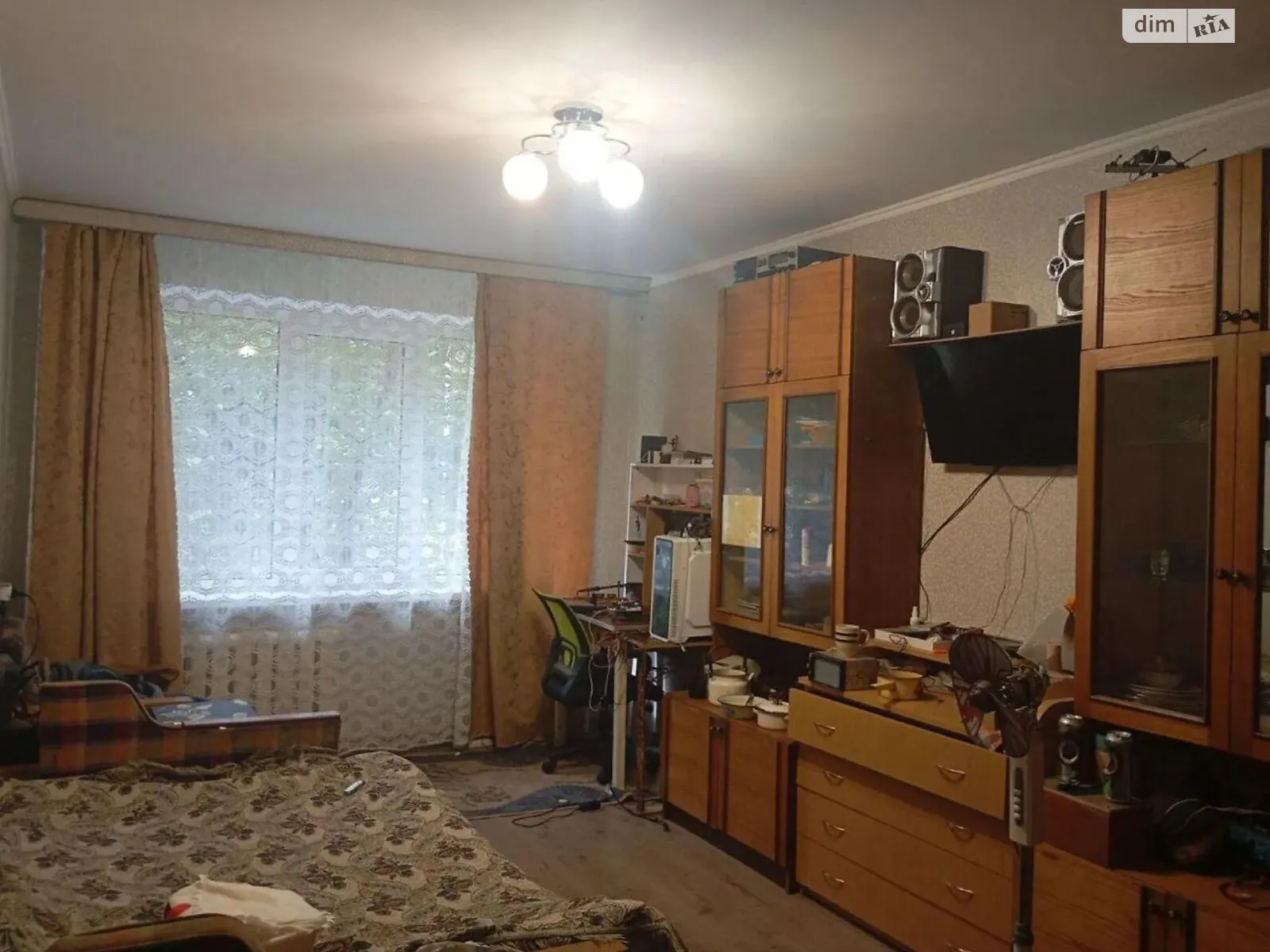 Продается 2-комнатная квартира 46 кв. м в Киеве, ул. Ивана Дзюбы(Семьи Сосниных), 12 - фото 1