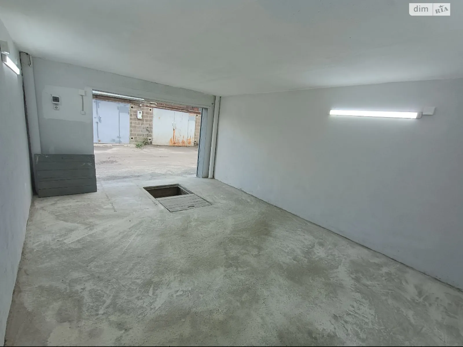 Продається окремий гараж під легкове авто на 44 кв. м, цена: 13500 $ - фото 1