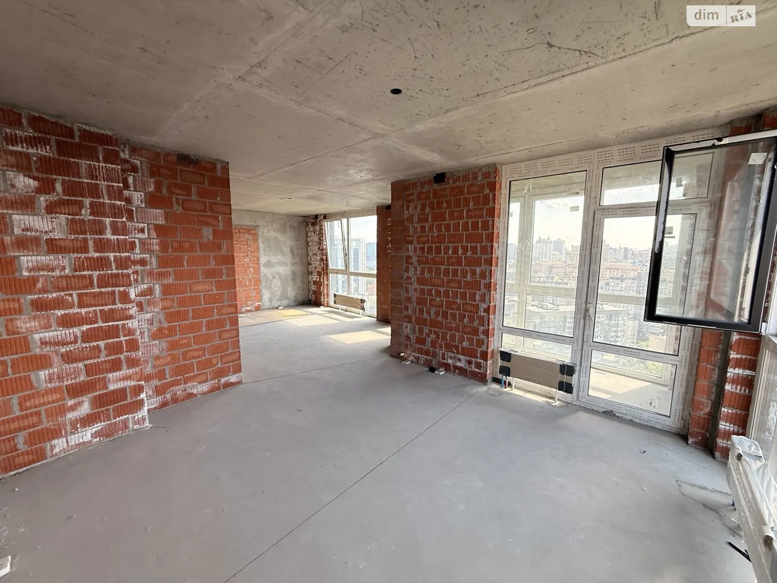 Продается 4-комнатная квартира 147 кв. м в Киеве, ул. Шолуденко, 30 - фото 1