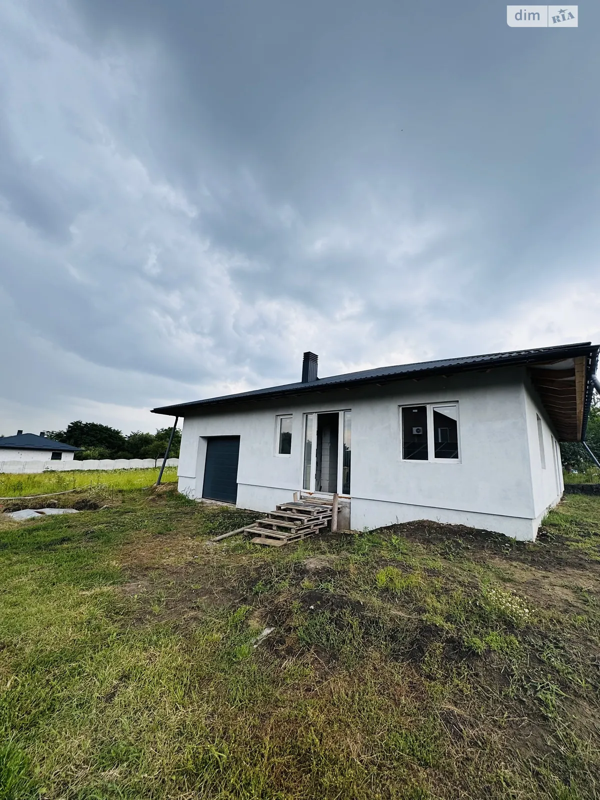 Продается одноэтажный дом 153 кв. м с балконом, цена: 115000 $ - фото 1