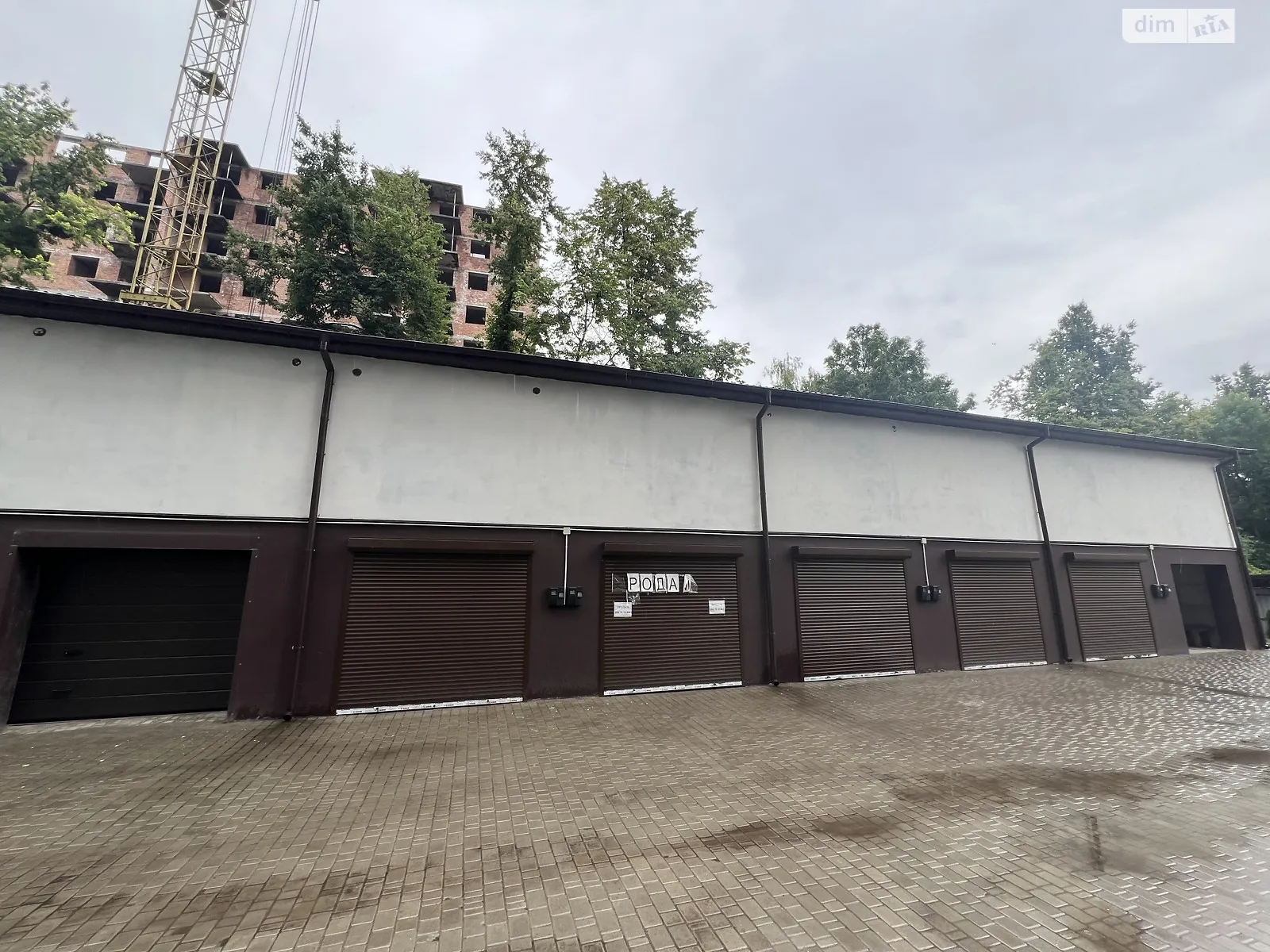 Продается место в гаражном кооперативе под легковое авто на 24 кв. м, цена: 15500 $ - фото 1