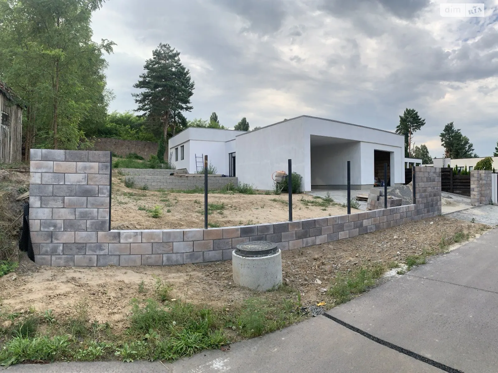 Продается одноэтажный дом 146 кв. м с бассейном, цена: 155000 $ - фото 1