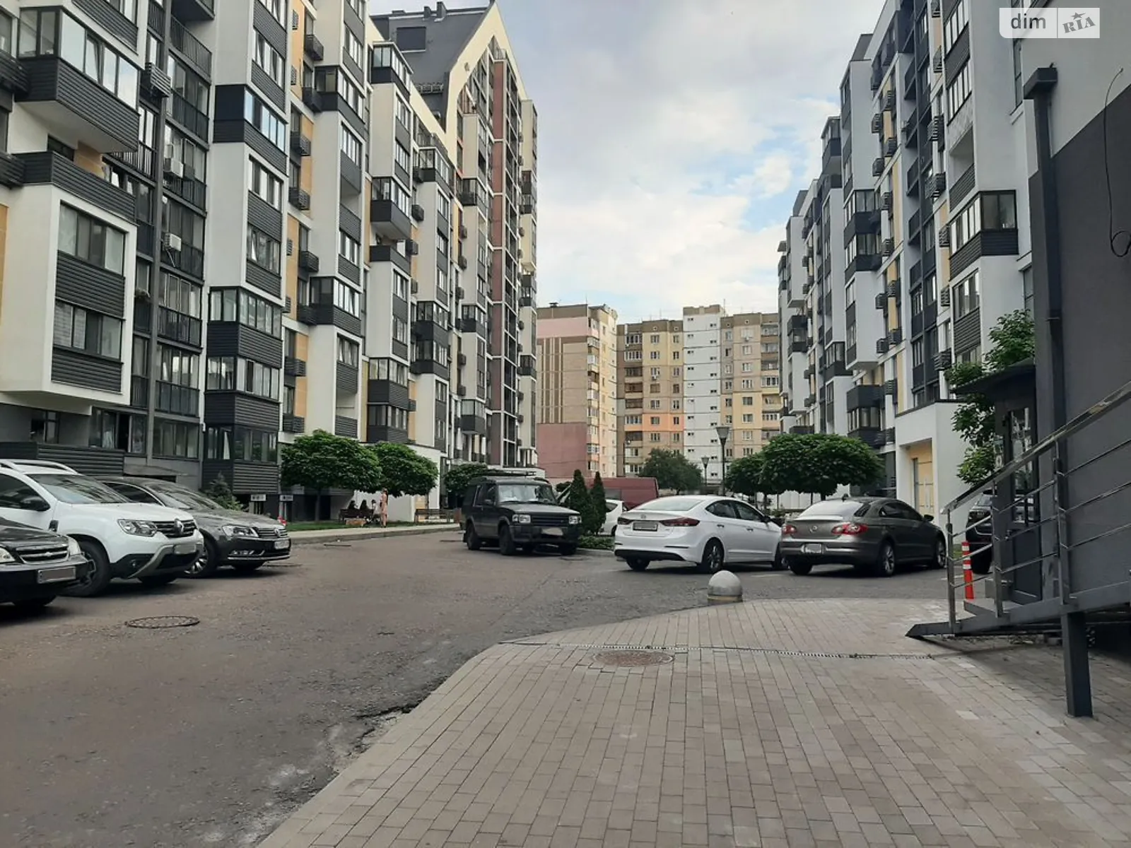 Продается 3-комнатная квартира 76.9 кв. м в Вышгороде, ул. Набережная, 8Д корпус 6 - фото 1