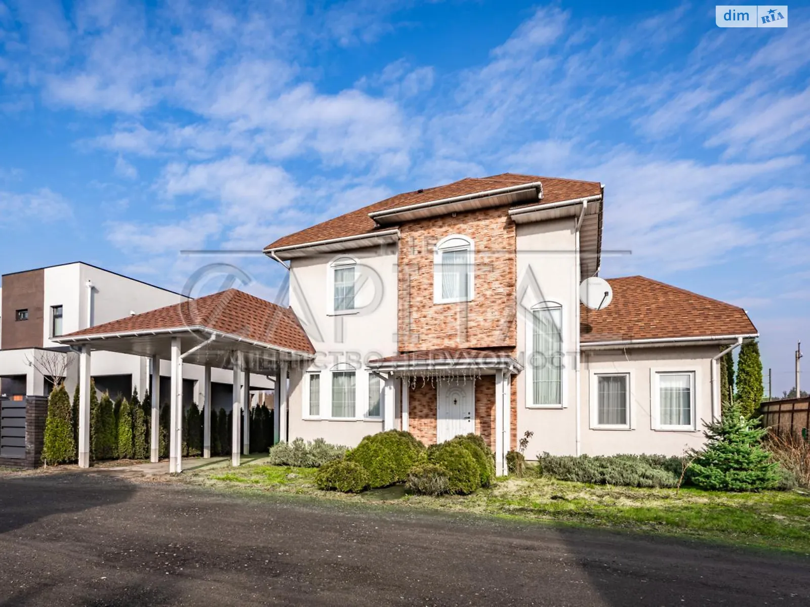 Сдается в аренду дом на 2 этажа 132.2 кв. м с мебелью, цена: 1200 $ - фото 1