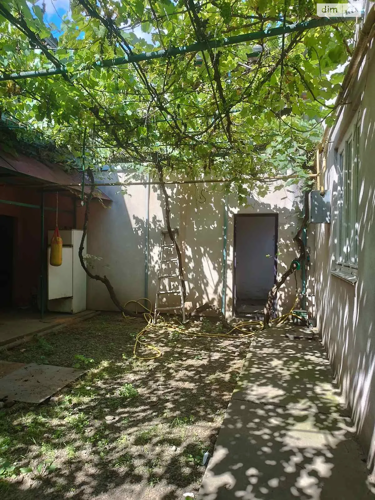 ул. Ужанская Радванка Ужгород, цена: 60000 € - фото 1