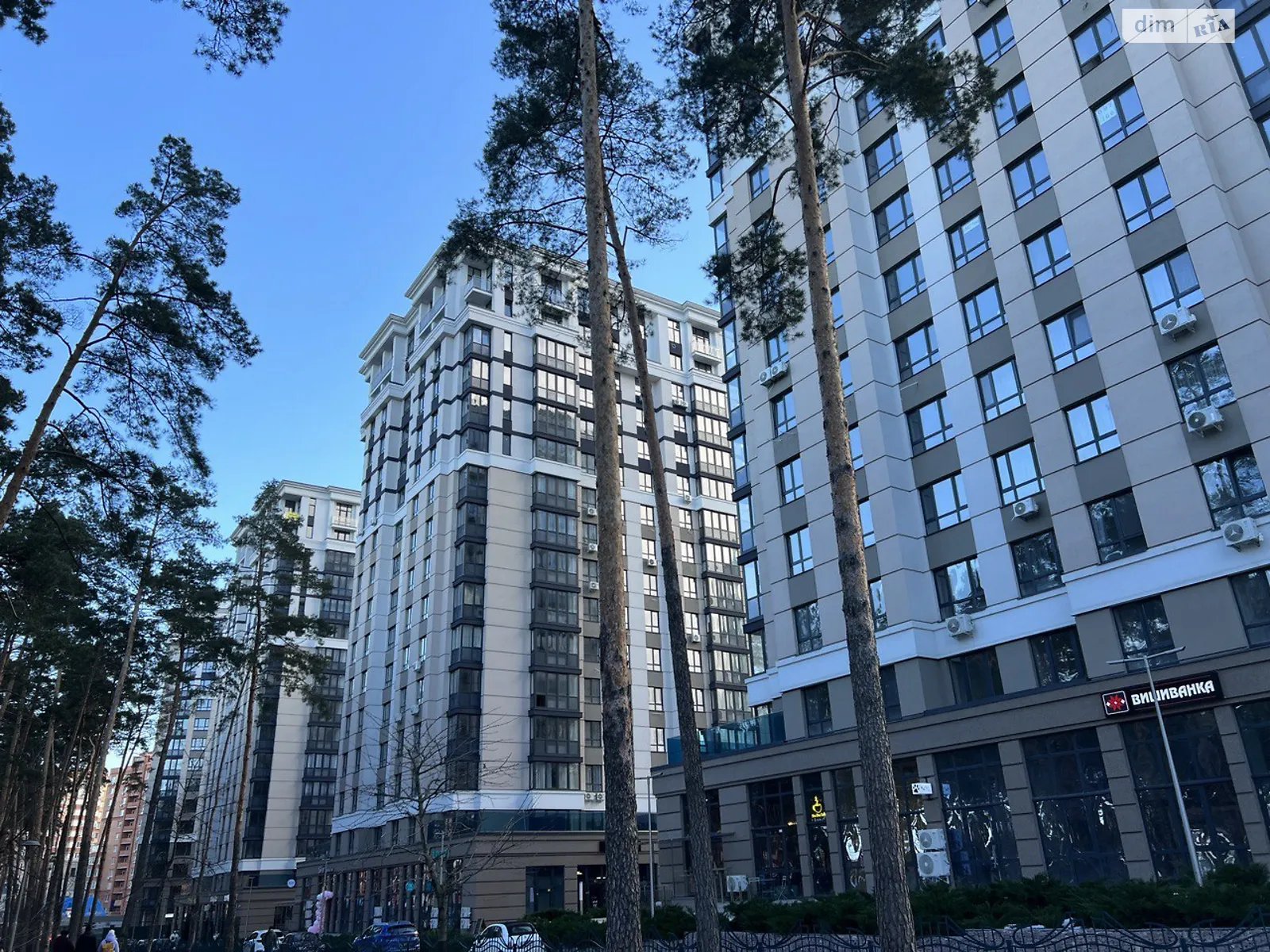 Продается 3-комнатная квартира 78.7 кв. м в Ирпене, ул. Университетская(Карла Маркса), 3/6 - фото 1