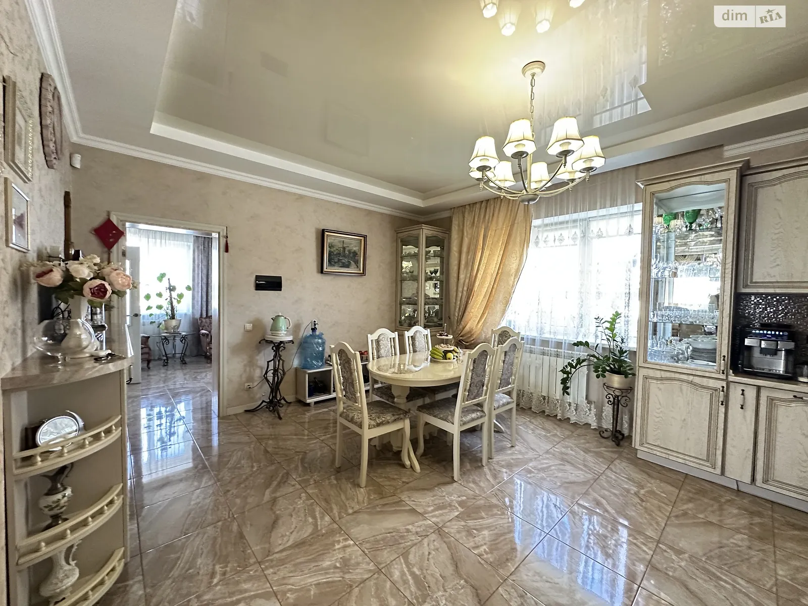 Продается дом на 2 этажа 298.3 кв. м с мансардой, цена: 230000 $ - фото 1