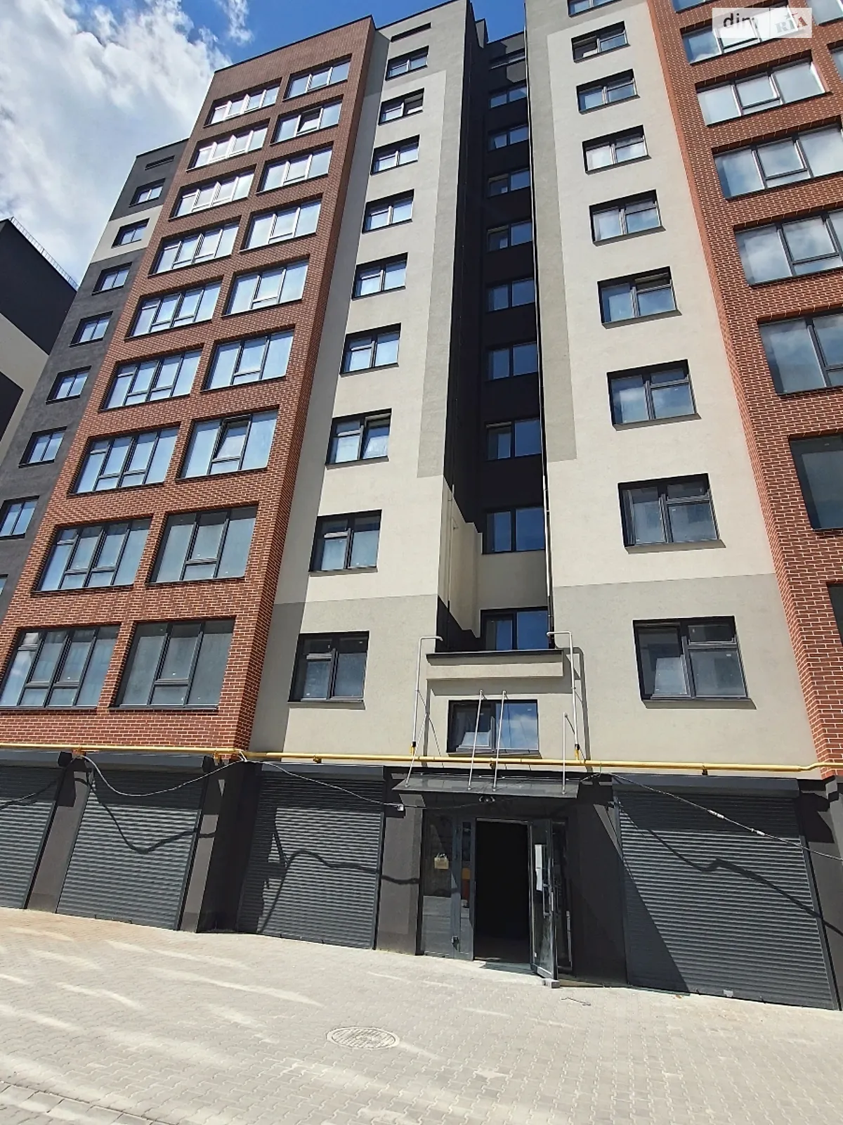 Продается 2-комнатная квартира 73 кв. м в Хмельницком, ул. Гетьманская, 7А - фото 1
