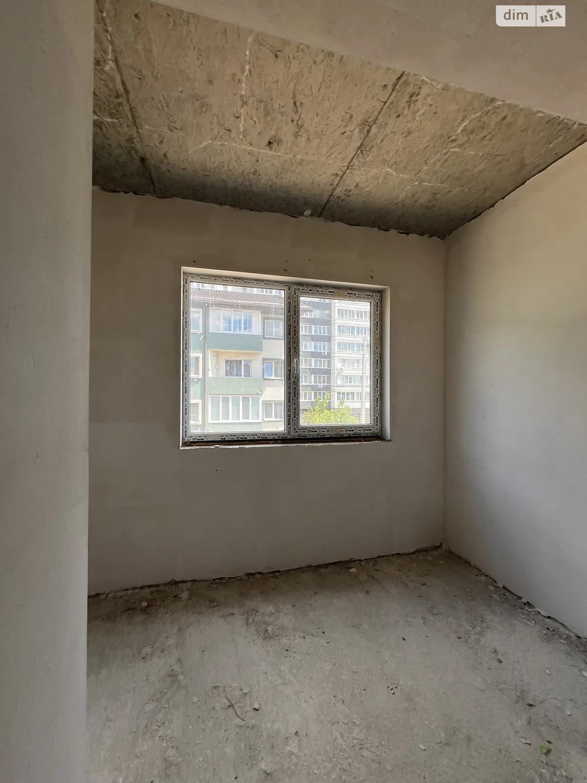 Продается 2-комнатная квартира 53 кв. м в Буче, ул. Яблонская, 4А - фото 1