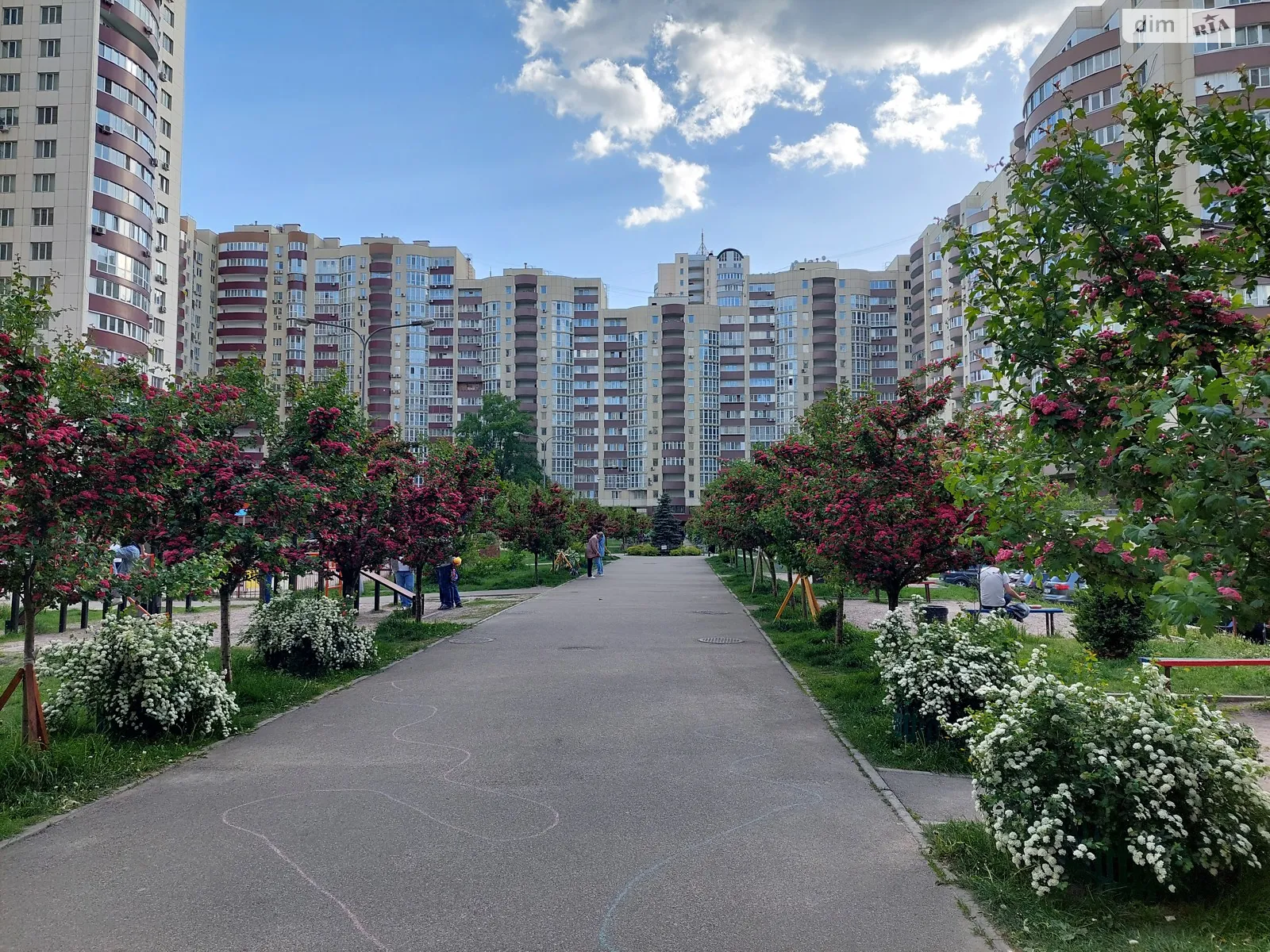 Продается 2-комнатная квартира 105 кв. м в Киеве, бул. Николая Руденко(Кольцова), 14Ж - фото 1