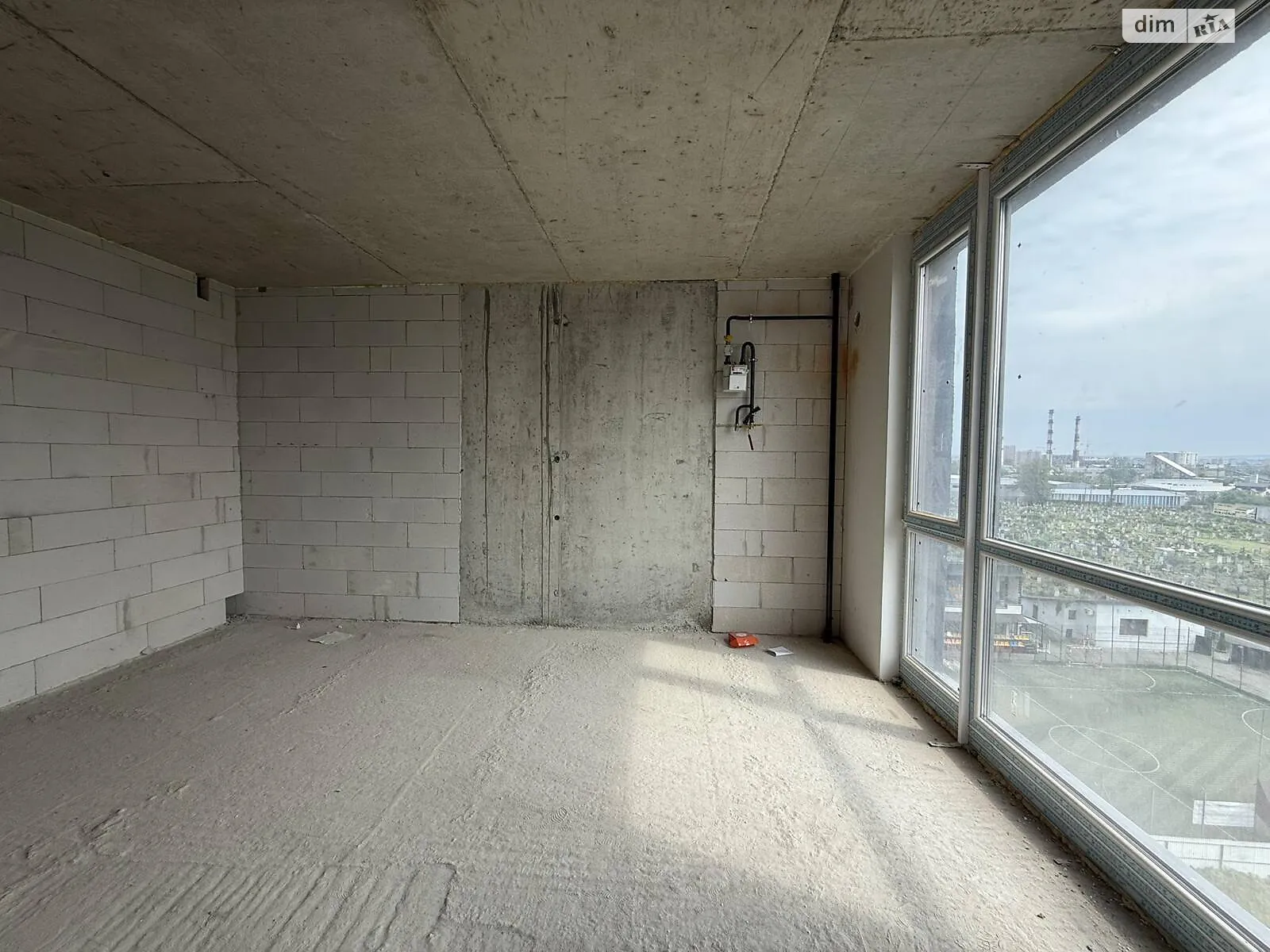 Продается 1-комнатная квартира 46.1 кв. м в Ивано-Франковске, ул. Бандеры Степана, 79 - фото 1