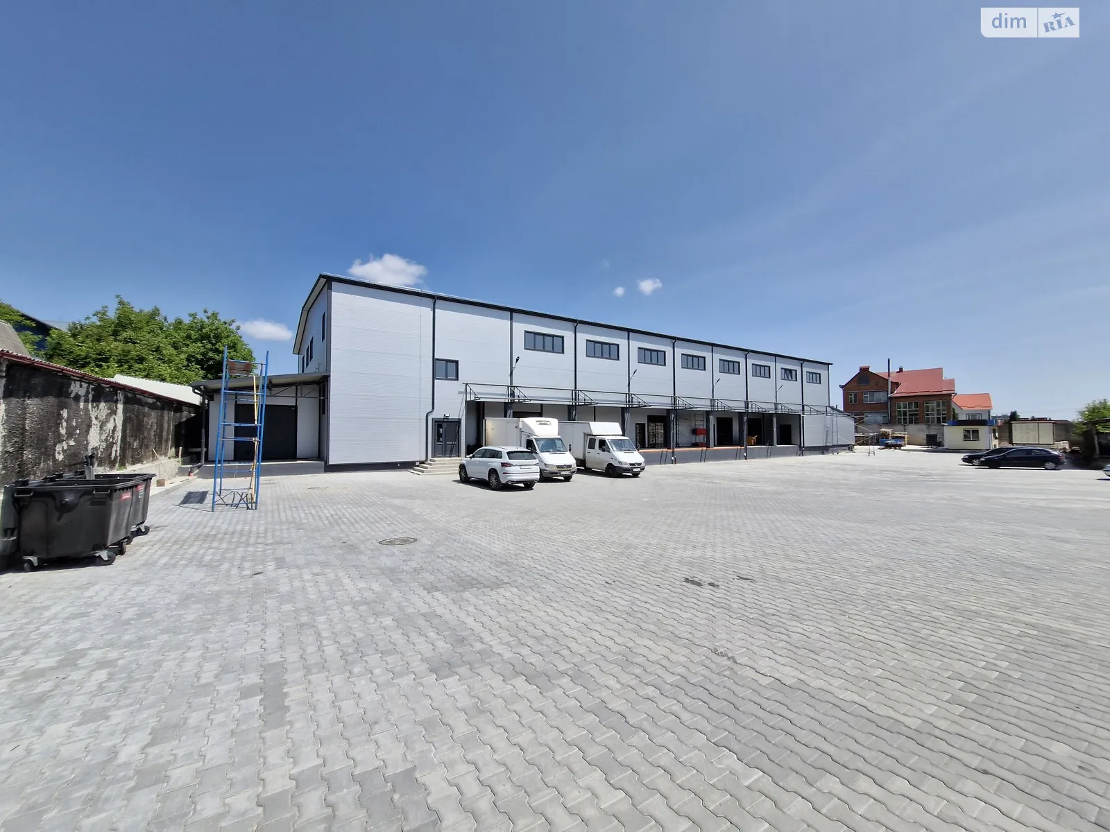 Сдается в аренду помещения свободного назначения 200 кв. м в 1-этажном здании, цена: 40000 грн - фото 1