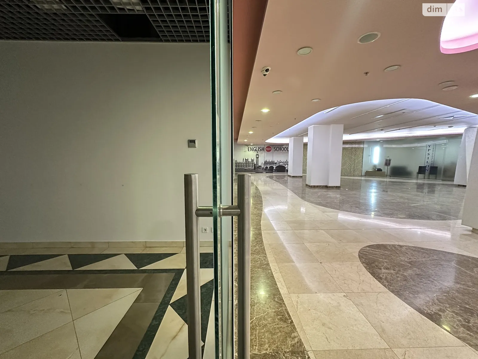 Сдается в аренду помещения свободного назначения 44.2 кв. м в 8-этажном здании, цена: 442 $ - фото 1