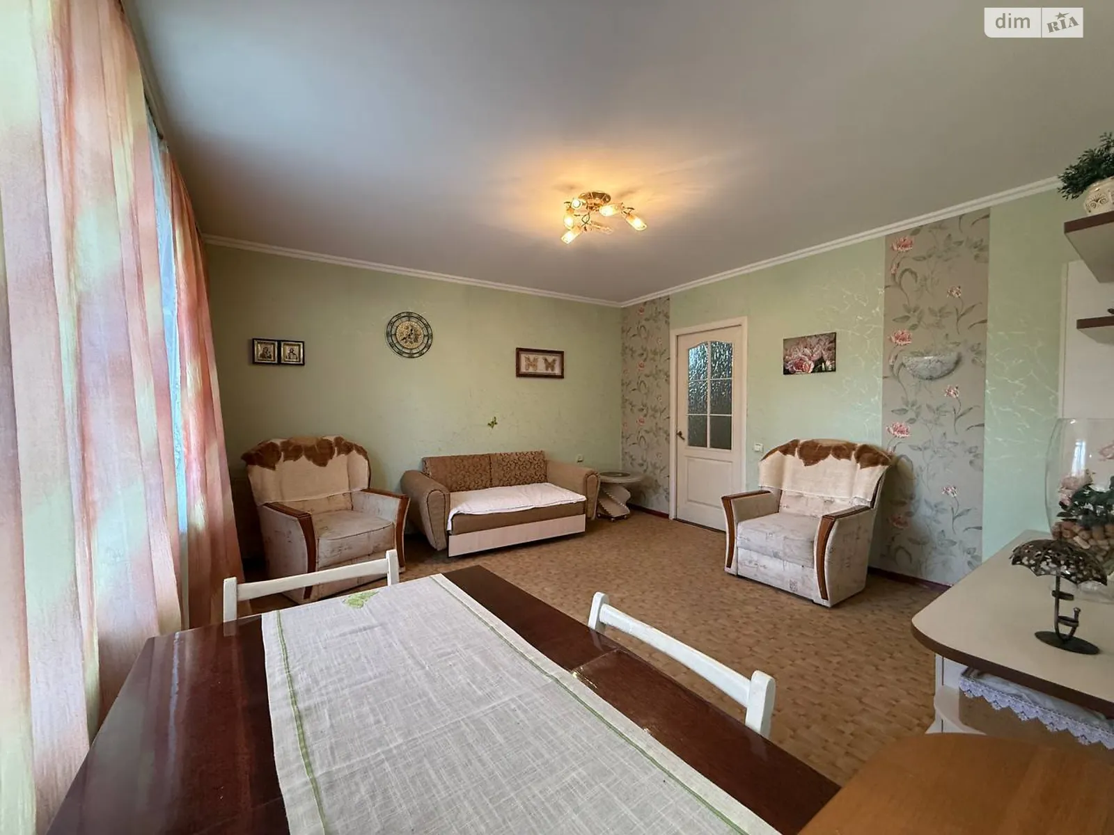 Продается 4-комнатная квартира 83.4 кв. м в Полтаве, ул. Баяна - фото 1