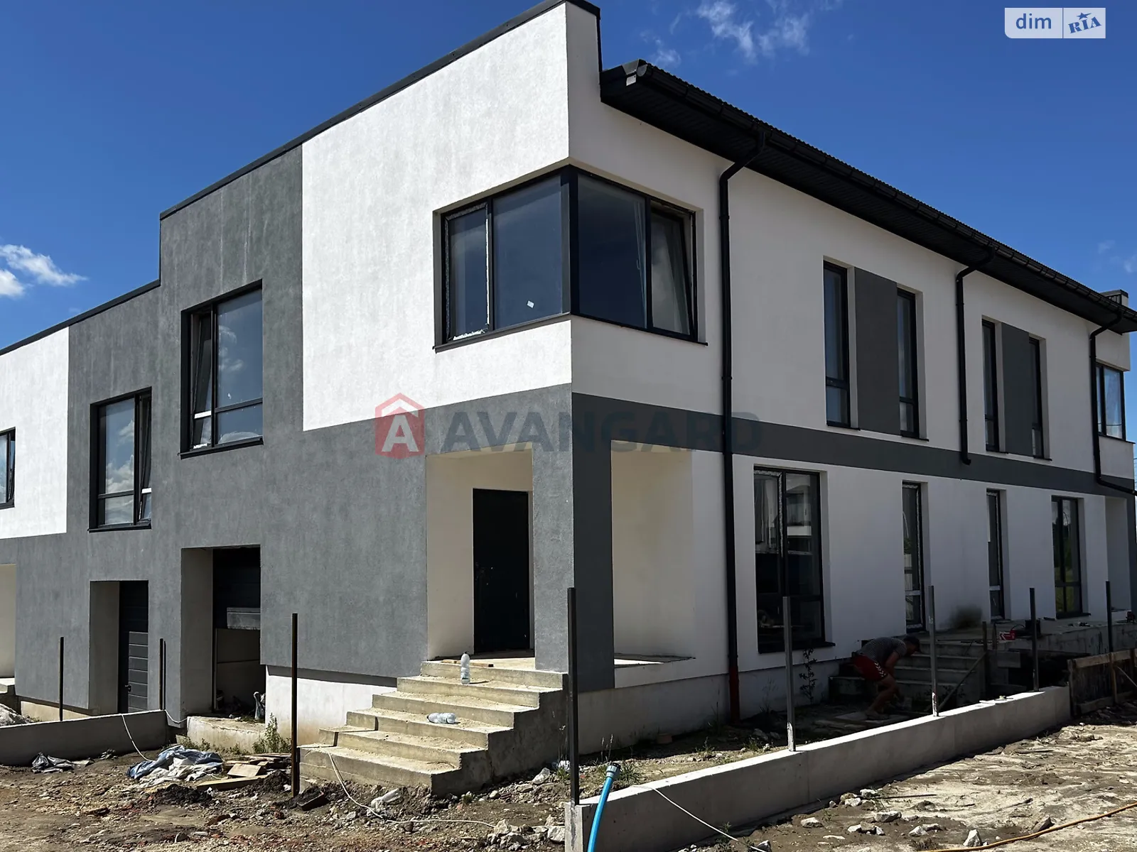 Продается дом на 2 этажа 128.9 кв. м с беседкой, цена: 90000 $ - фото 1