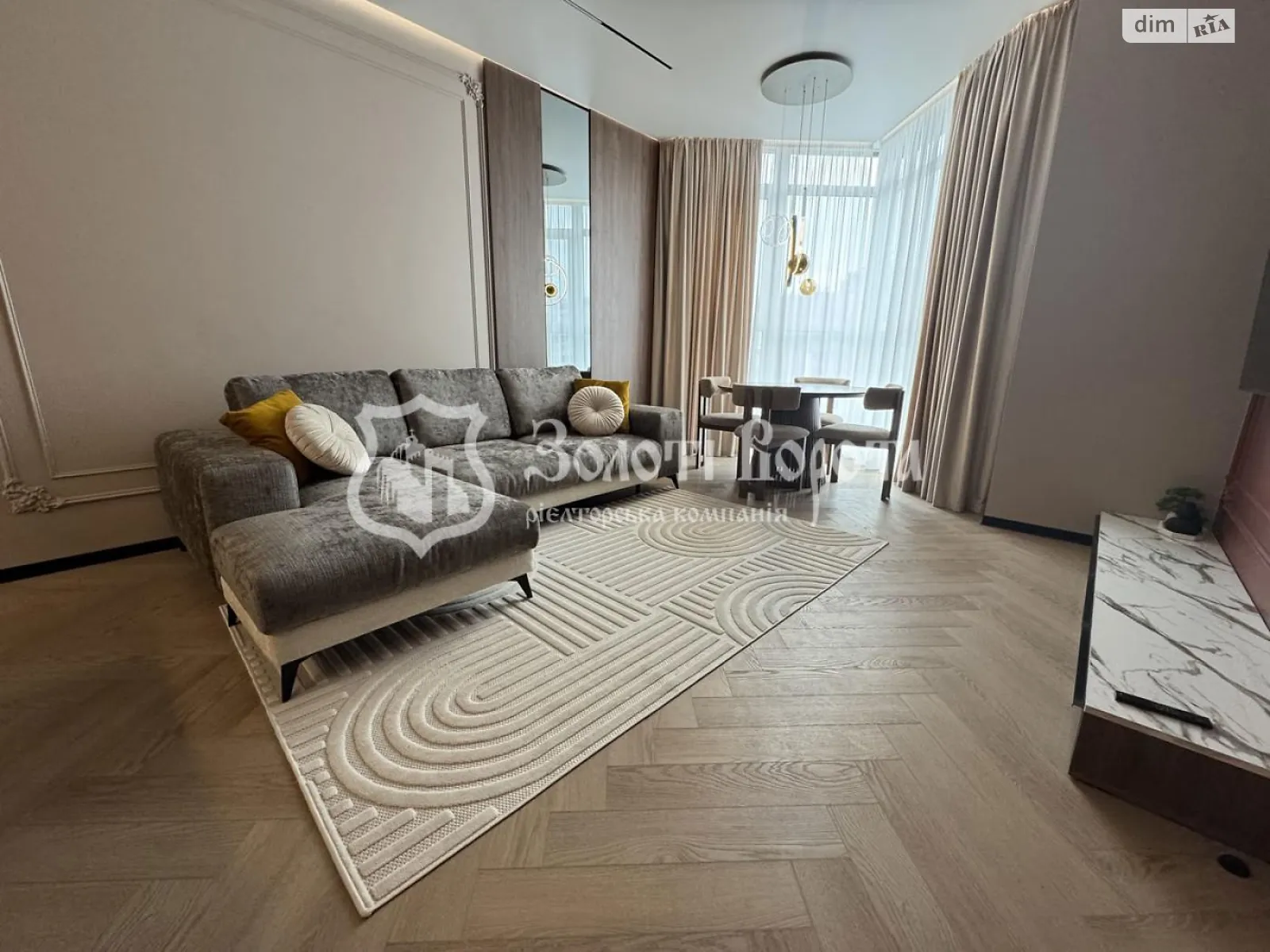 Продается 1-комнатная квартира 72 кв. м в Киеве, ул. Андрея Верхогляда(Драгомирова), 14А - фото 1