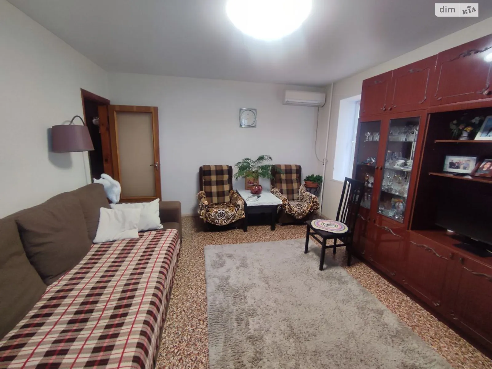 Продается 3-комнатная квартира 71.6 кв. м в Одессе, ул. Крымская, 72 - фото 1