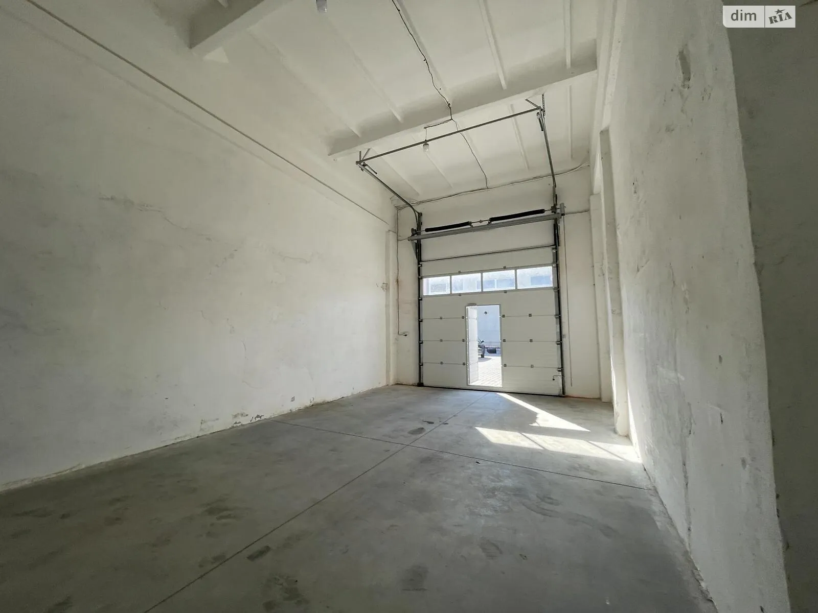 Сдается в аренду помещения свободного назначения 112 кв. м в 1-этажном здании, цена: 336 $ - фото 1