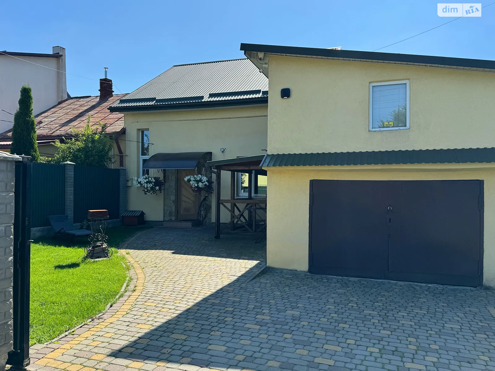 Продается дом на 2 этажа 96 кв. м с камином, цена: 278000 $ - фото 1