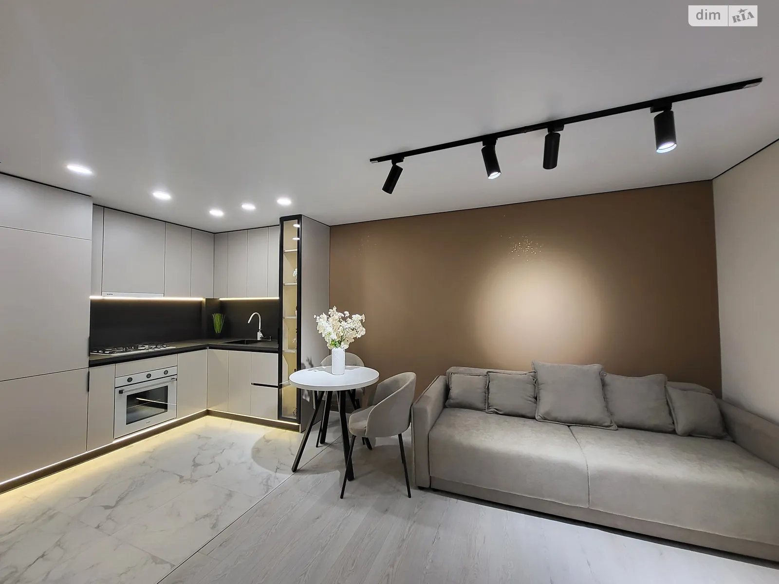 2-комнатная квартира 52 кв. м в Тернополе, ул. Смакулы - фото 1