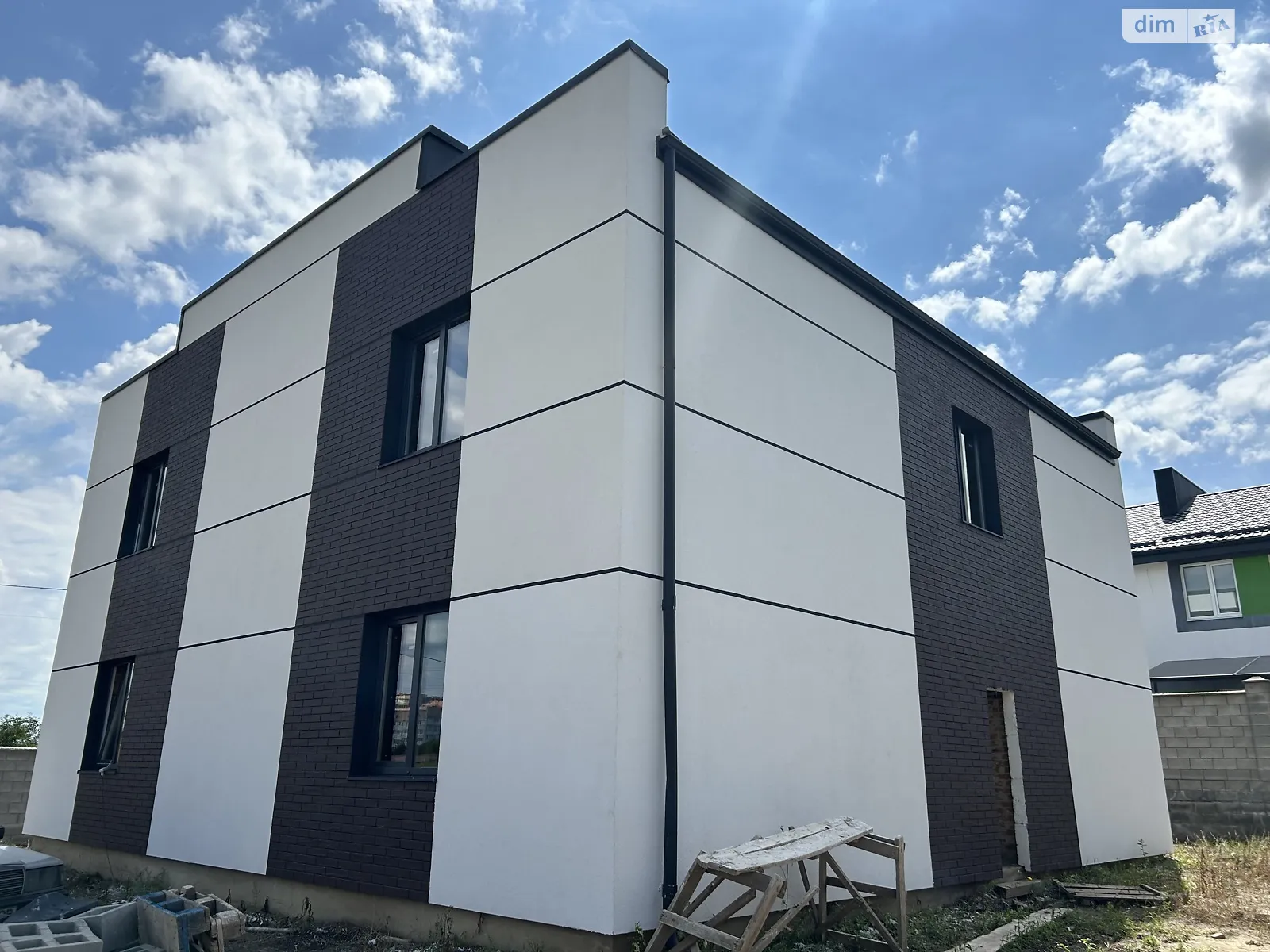 Продается часть дома 120 кв. м с камином, цена: 75000 $ - фото 1