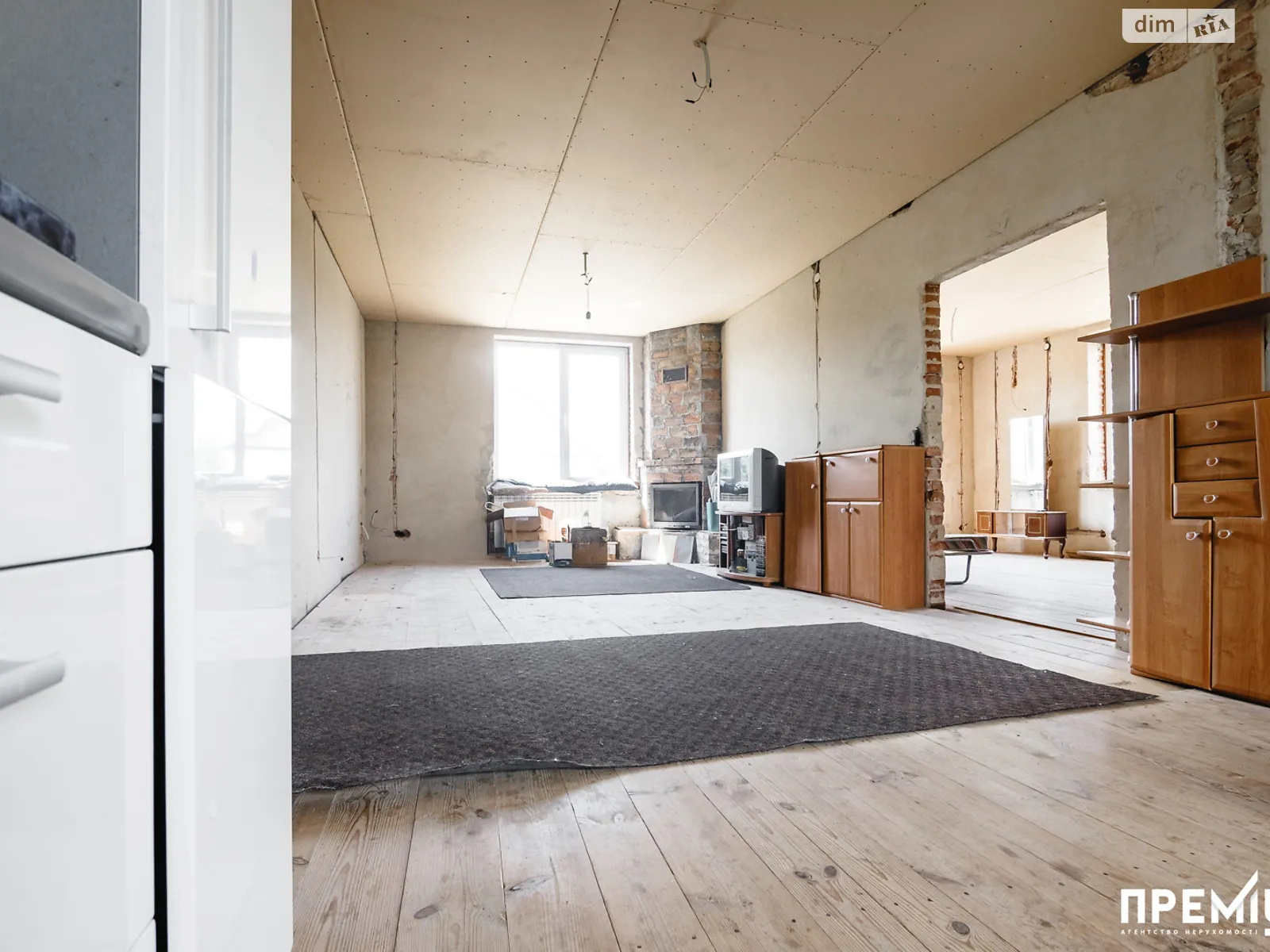 Продается дом на 2 этажа 220 кв. м с мансардой, цена: 62000 $ - фото 1