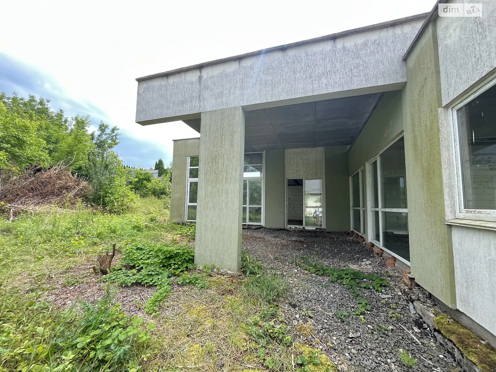 Продается дом на 2 этажа 240 кв. м с террасой, цена: 110000 $ - фото 1