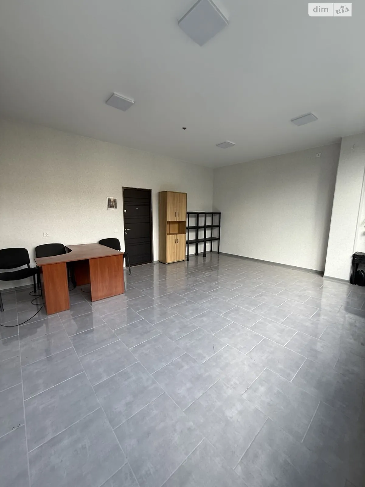 Продається офіс 29 кв. м в бізнес-центрі, цена: 22000 $ - фото 1