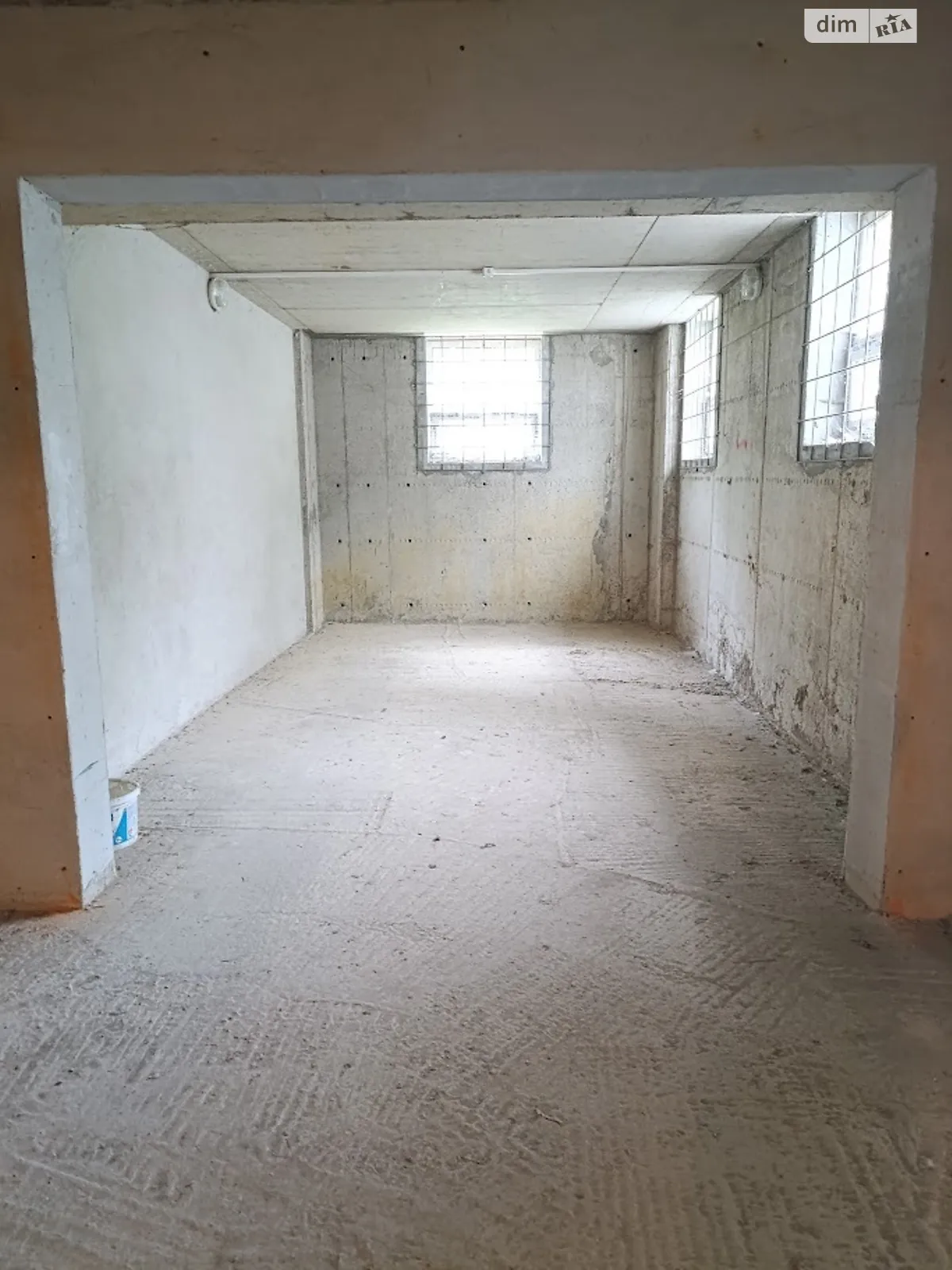 Продается подземный паркинг под легковое авто на 19.9 кв. м, цена: 13000 $ - фото 1