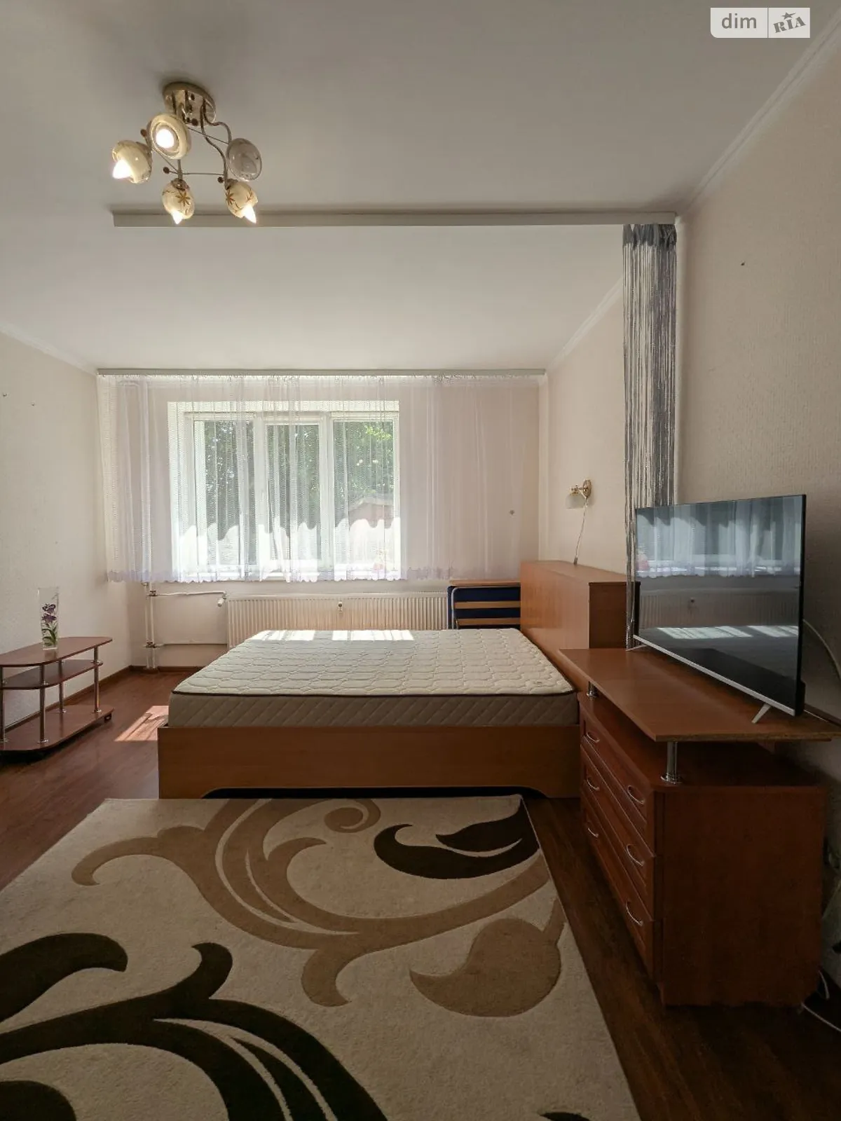 Продается 1-комнатная квартира 48 кв. м в Ровно, ул. Видинская - фото 1