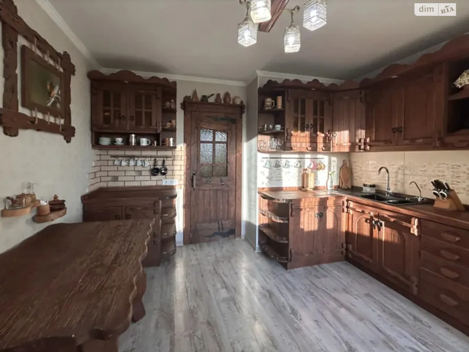 3-комнатная квартира 99 кв. м в, цена: 88000 $ - фото 1