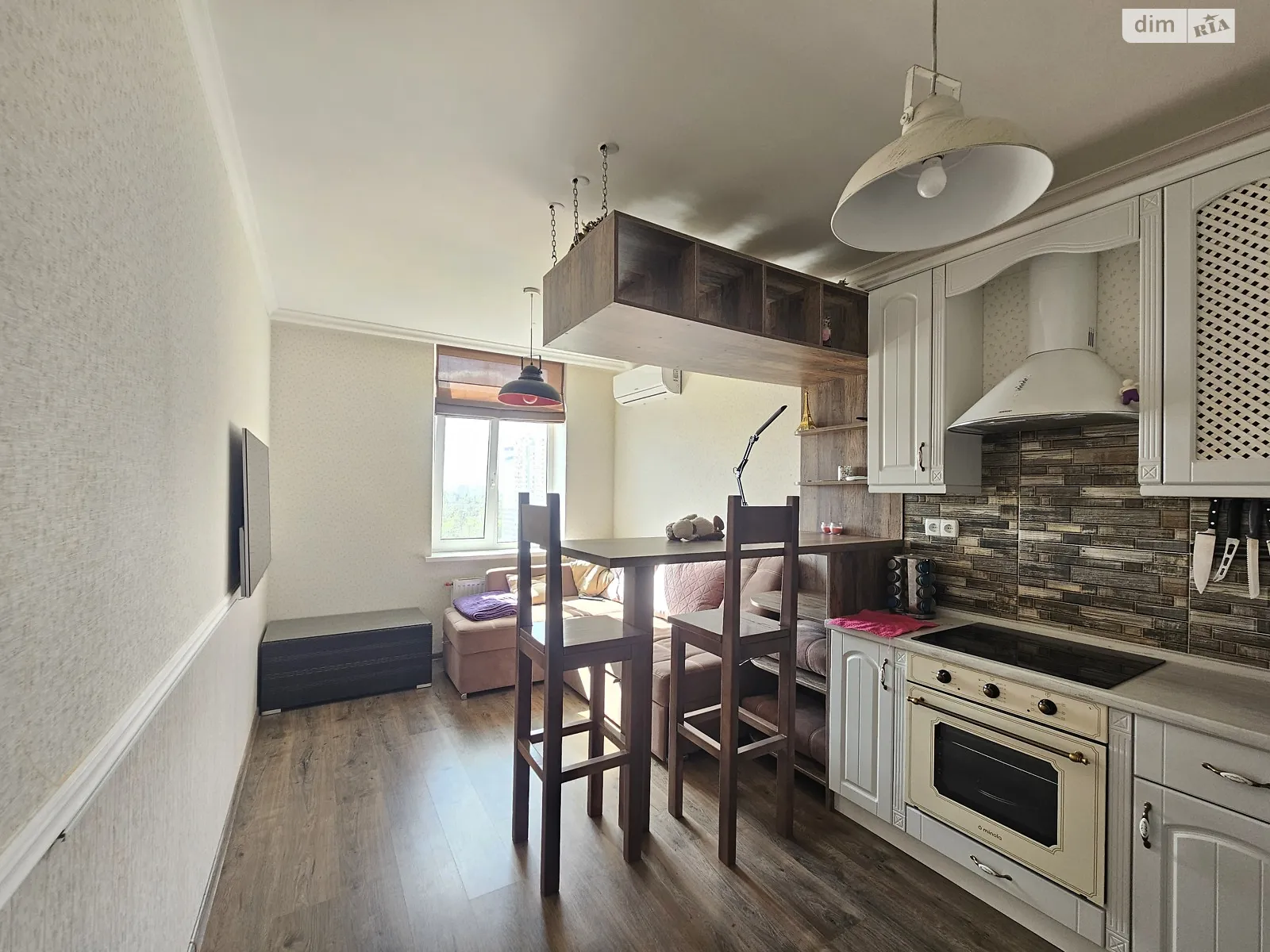 Продається 1-кімнатна квартира 48 кв. м у Одесі, вул. Жаботинського - фото 1