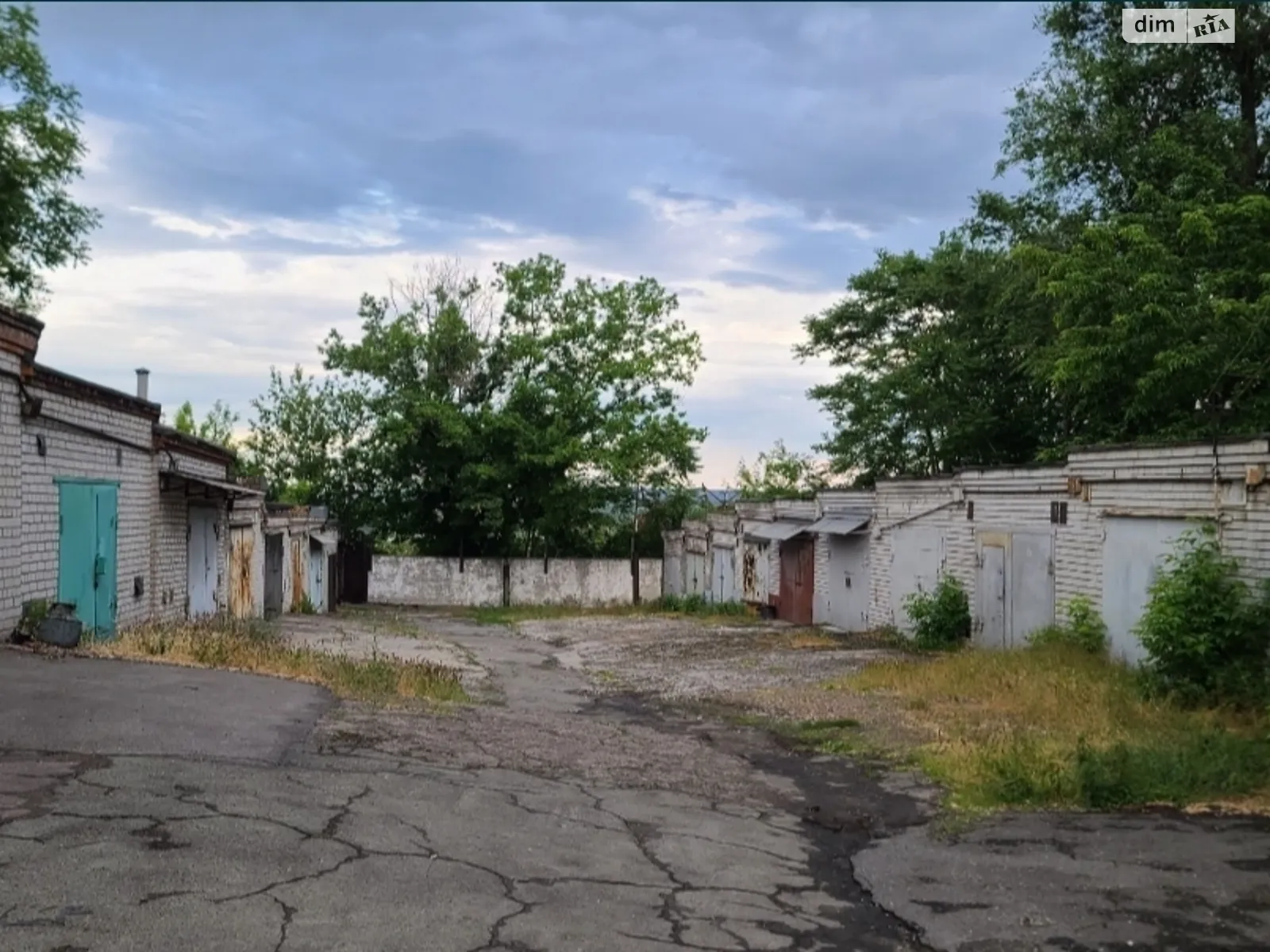 Продается отдельно стоящий гараж под легковое авто на 40 кв. м, цена: 9900 $ - фото 1