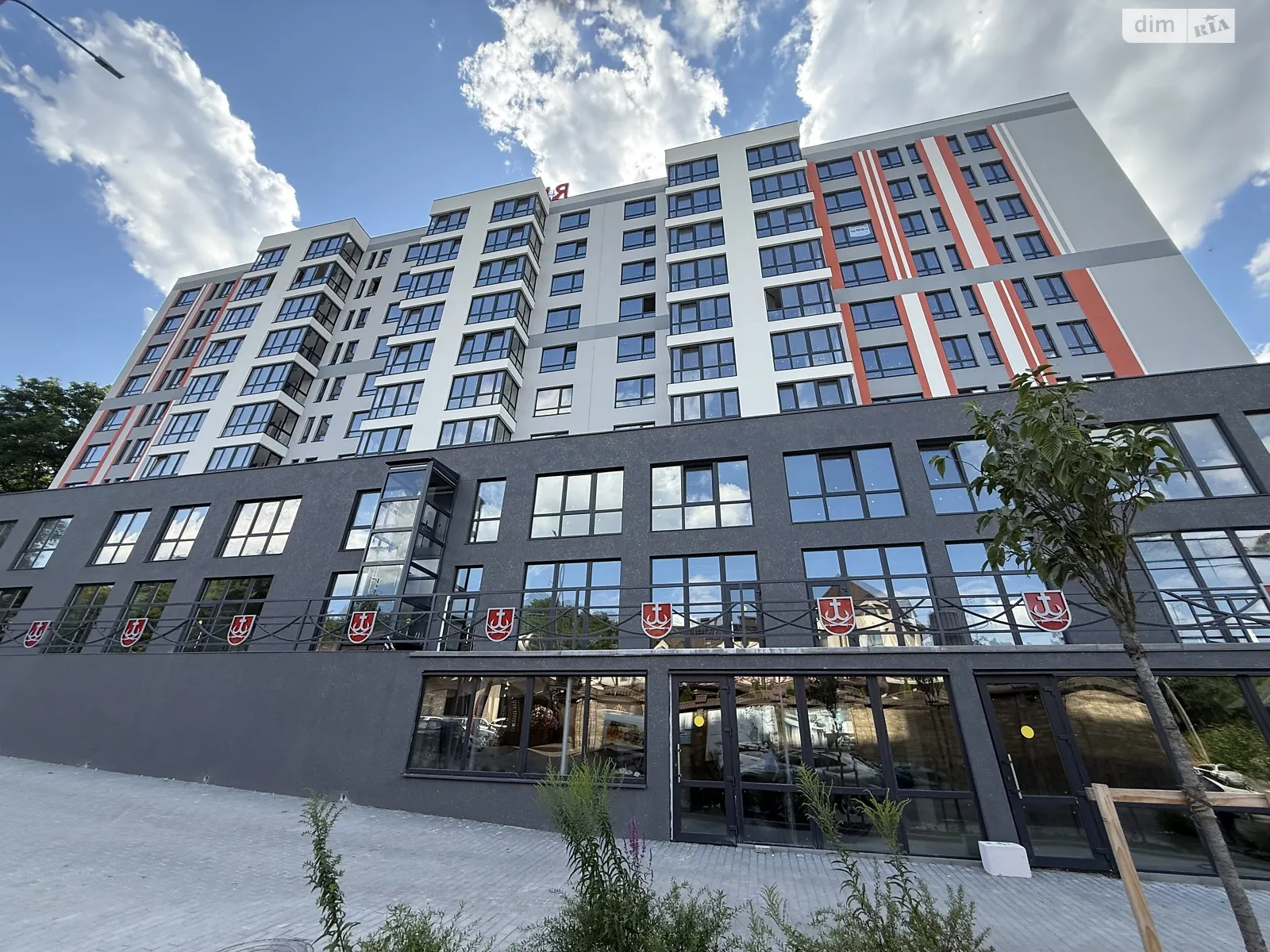 Продается 1-комнатная квартира 45.27 кв. м в Виннице, пл. Привокзальная, 30 - фото 1