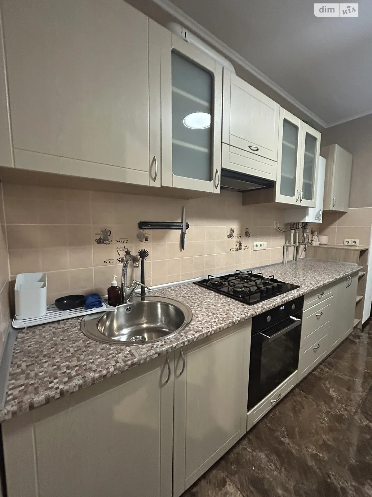 Продається 1-кімнатна квартира 36 кв. м у Ірпені, вул. 10-а лінія, 4 - фото 1