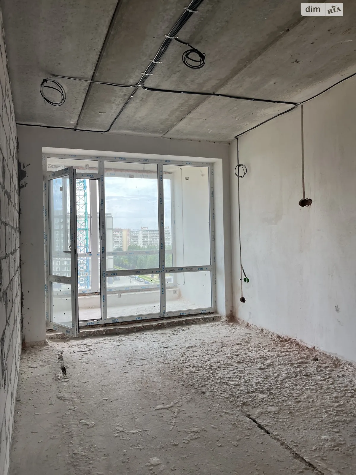 Продается 2-комнатная квартира 71.8 кв. м в Буче, ул. Ивана Кожедуба, 8А - фото 1