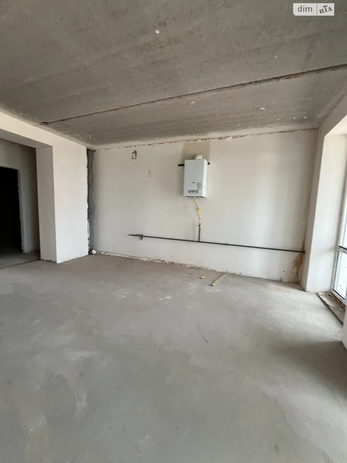 Продается 1-комнатная квартира 72 кв. м в Буче, ул. Ивана Кожедуба, 8А - фото 1