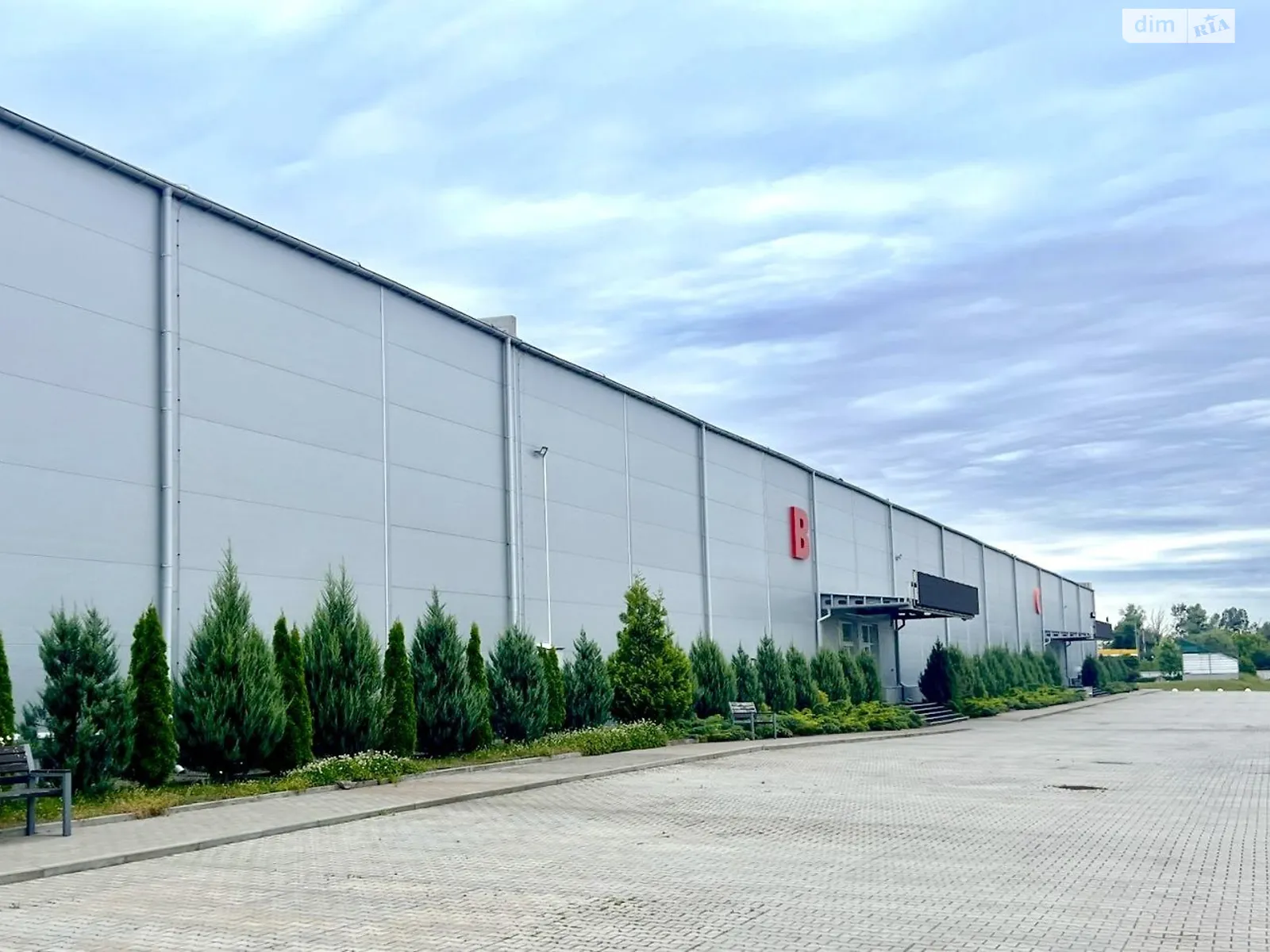 Сдается в аренду помещения свободного назначения 3150 кв. м в 1-этажном здании, цена: 519750 грн - фото 1