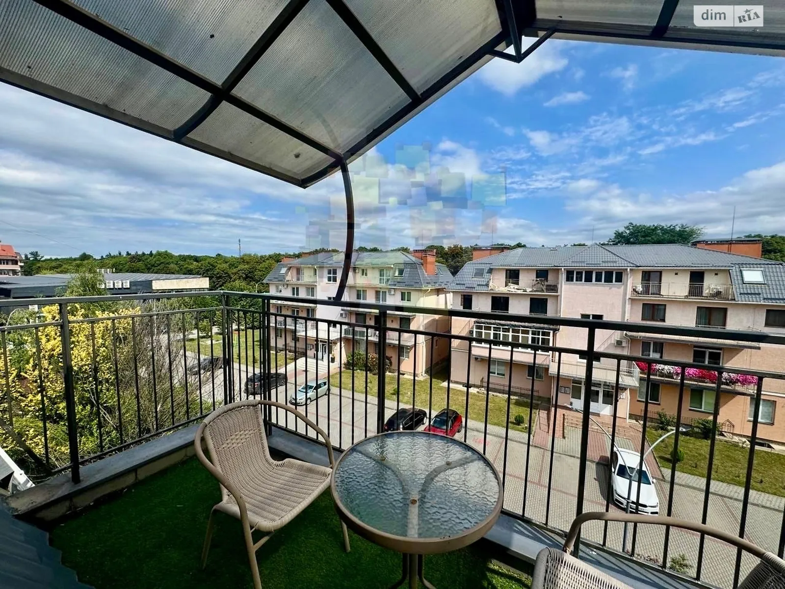 Продается 3-комнатная квартира 139.9 кв. м в Ужгороде, ул. Анатолия Тегзы(Воссоединения), 19 - фото 1