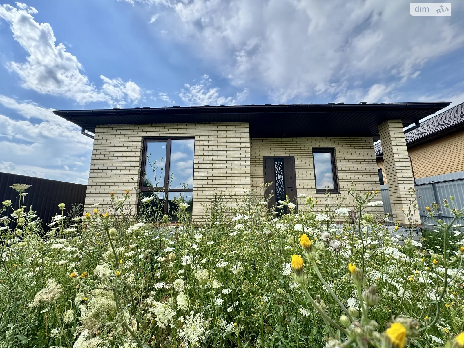Продается одноэтажный дом 96 кв. м с баней/сауной, цена: 85000 $ - фото 1