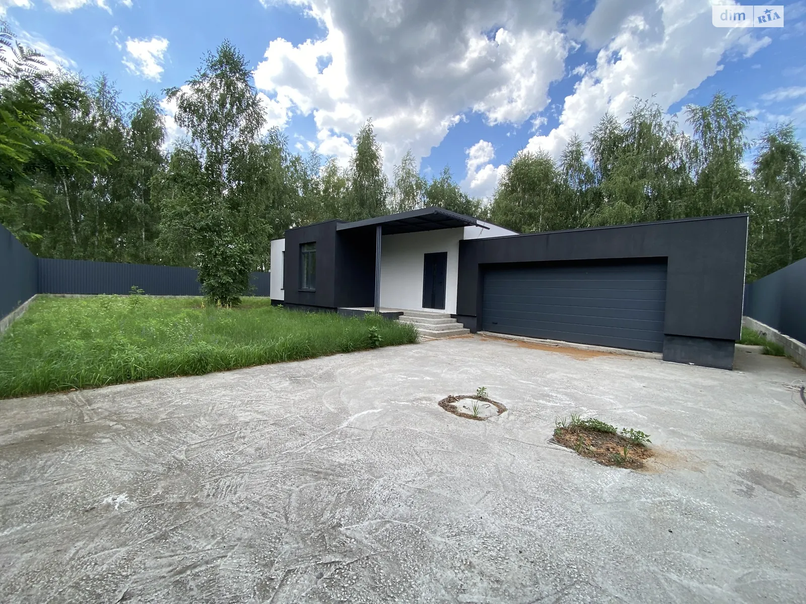 Продается одноэтажный дом 203 кв. м с бассейном, цена: 150000 $ - фото 1