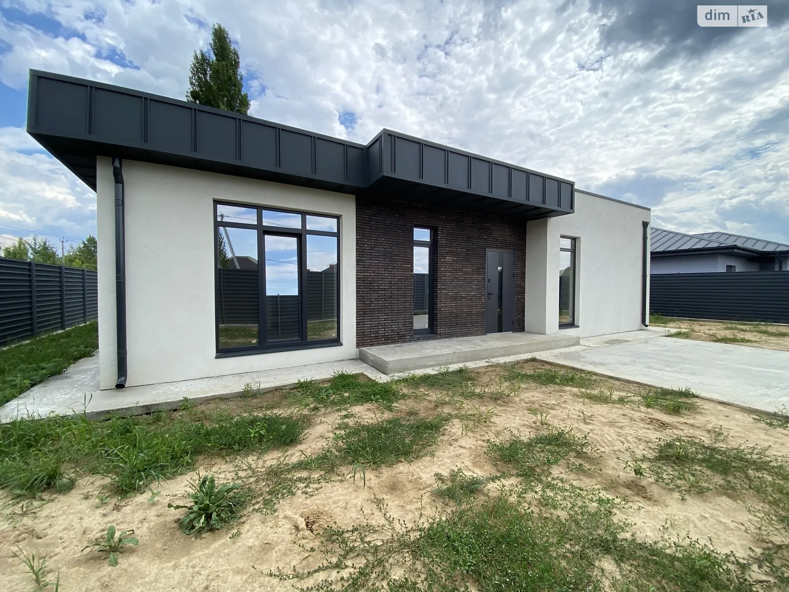 Продается одноэтажный дом 116 кв. м с садом, цена: 109000 $ - фото 1