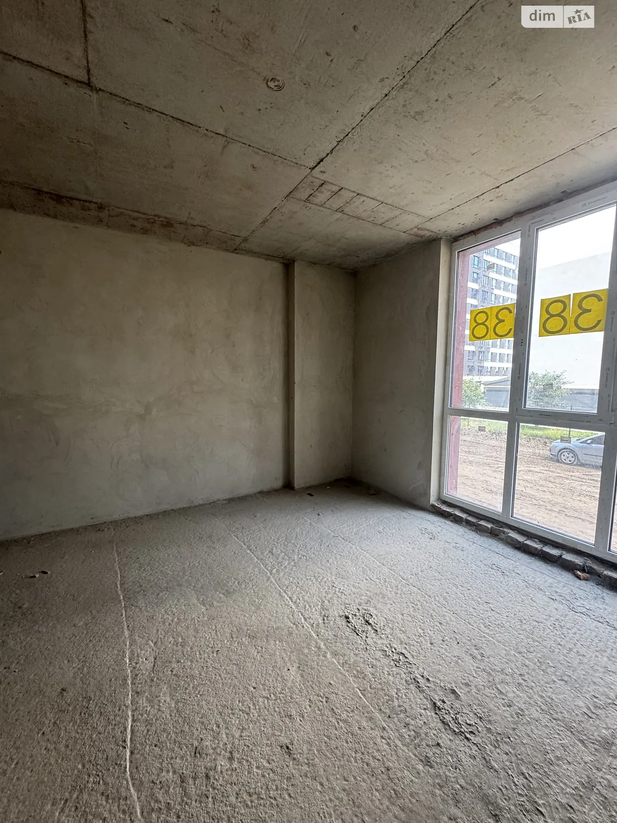 Продается 2-комнатная квартира 62 кв. м в Ивано-Франковске, ул. Химиков, 29 - фото 1