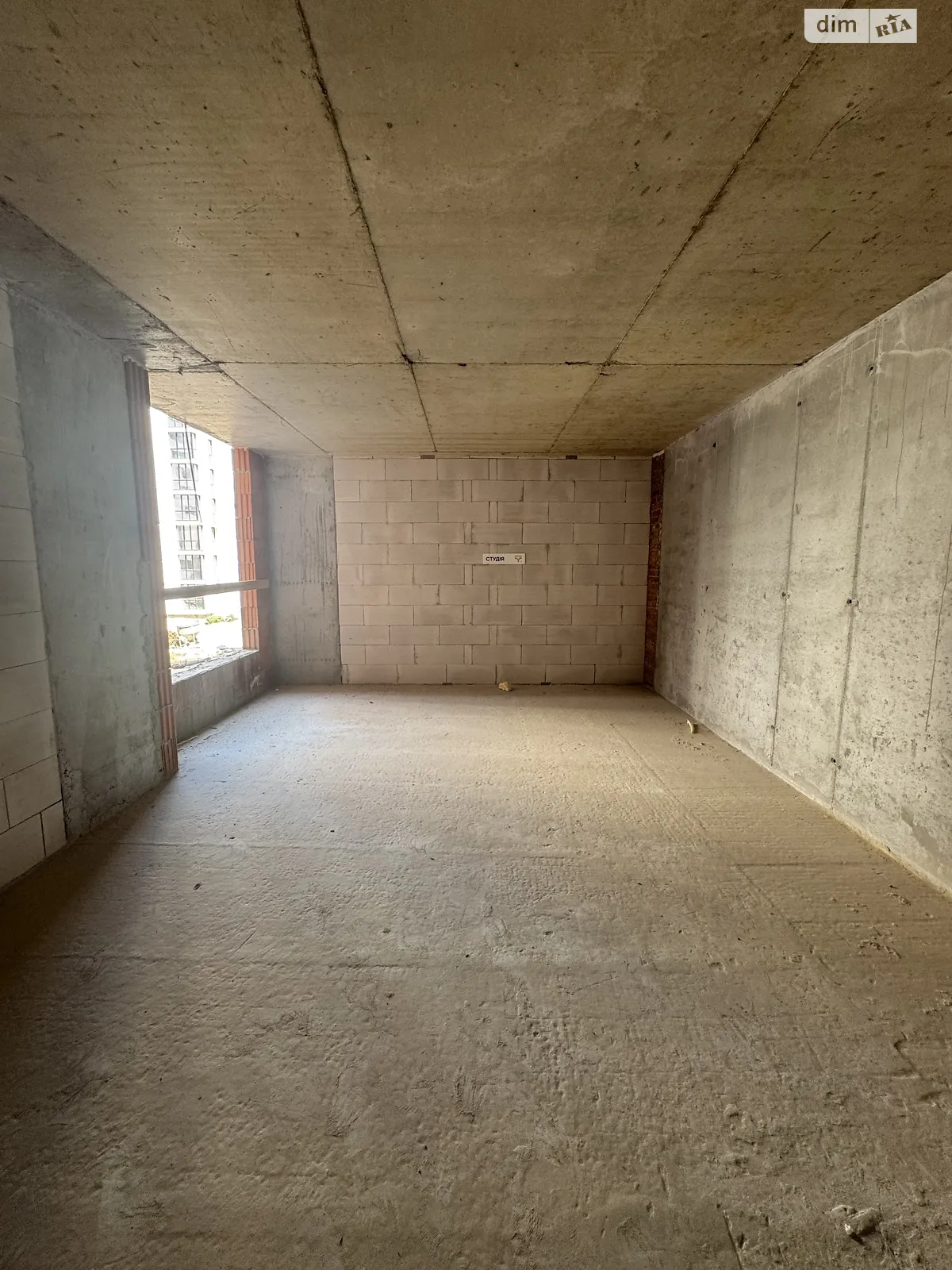 Продается 1-комнатная квартира 38 кв. м в Ивано-Франковске, ул. Химиков, 29 - фото 1